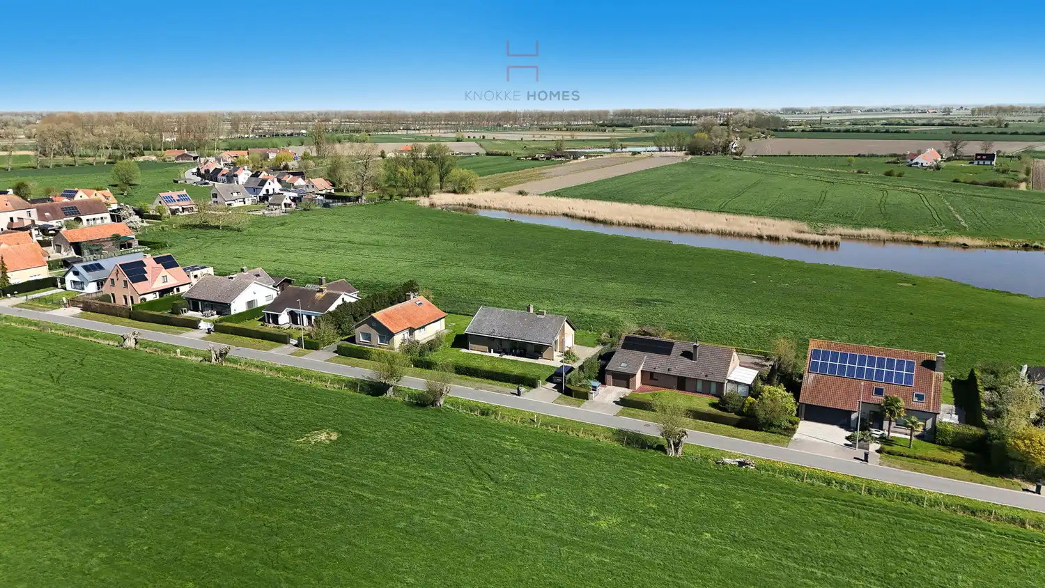 Landelijk gelegen woning met open zichten in Lapscheure-Damme foto 5