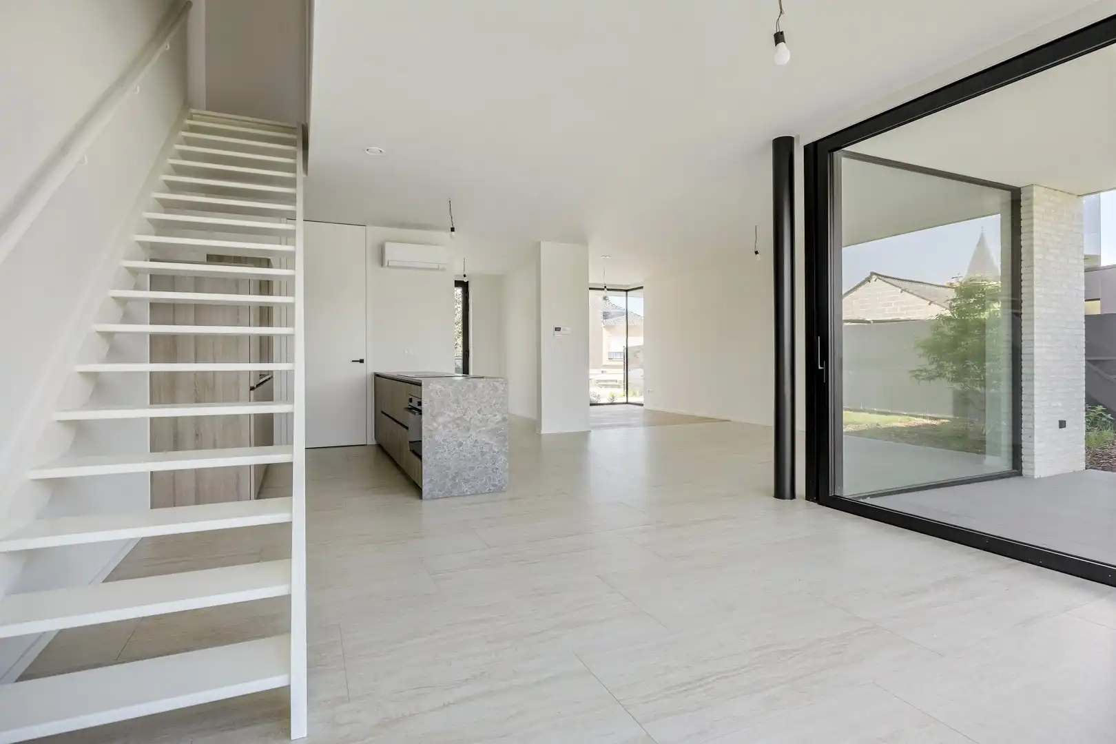 Moderne nieuwbouwwoning met hoogwaardige afwerking in Wilderen (Sint-Truiden). foto 3