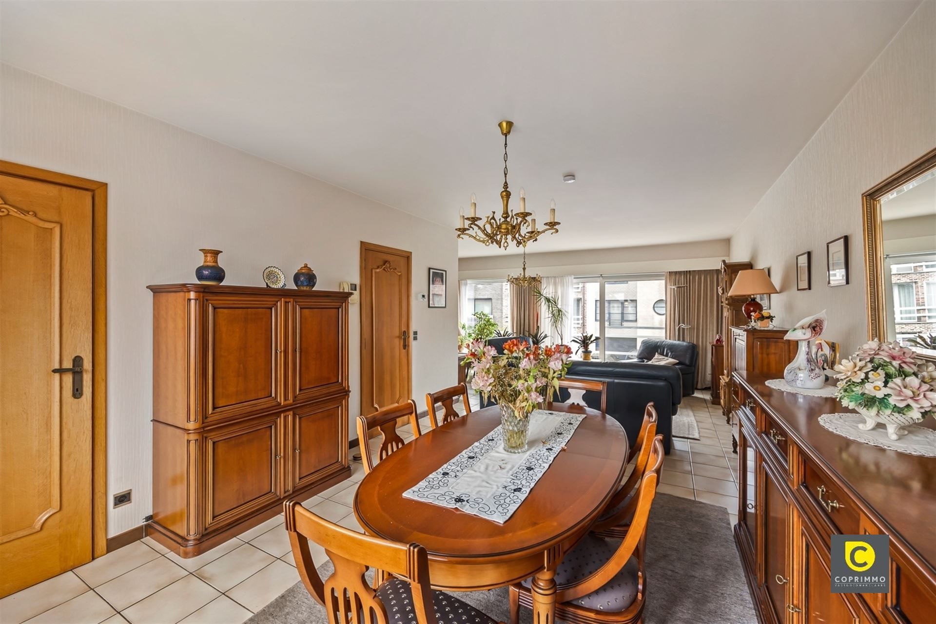 Bel-étage met 6,5 gevelbr.en 3slk.  foto 2