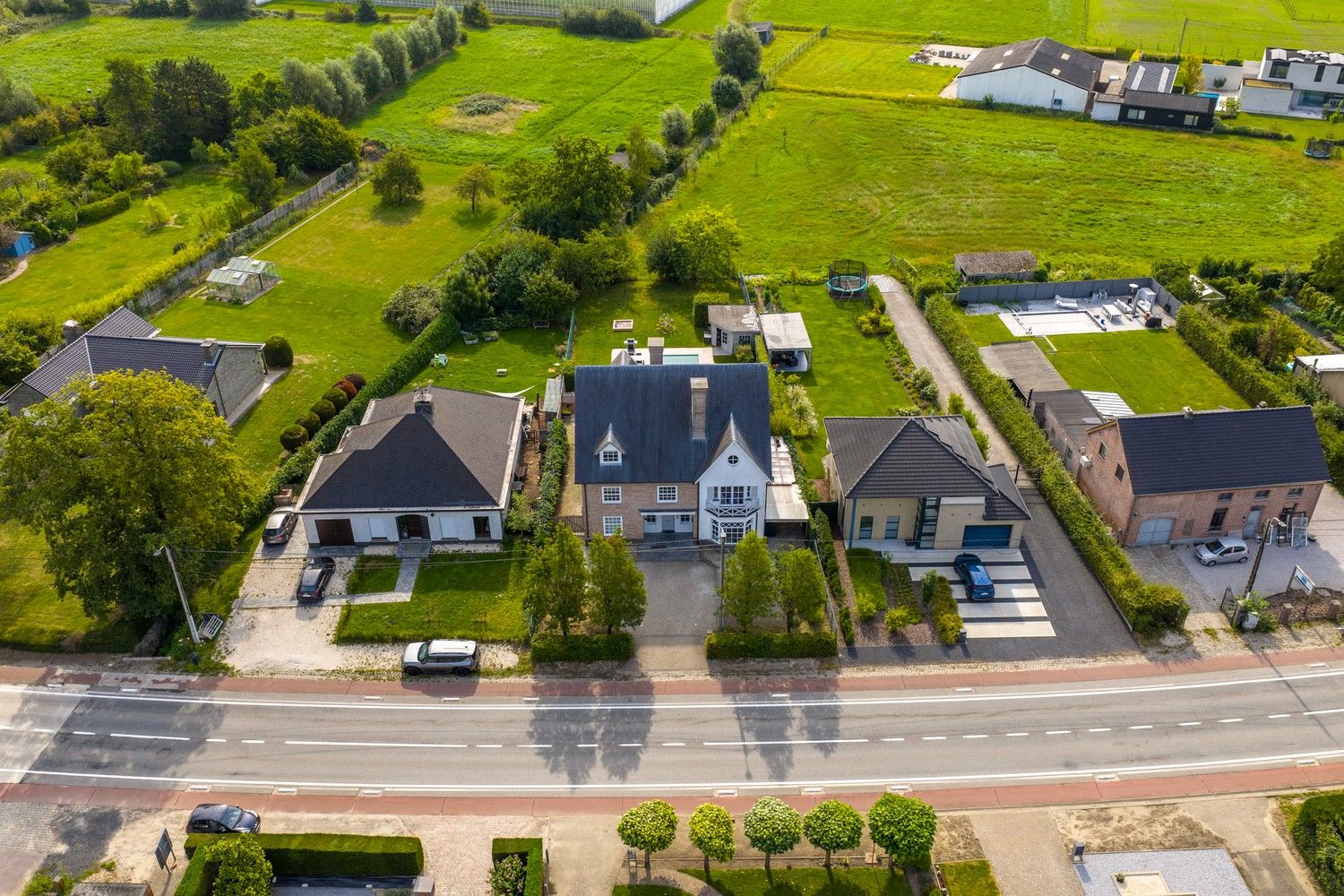 Prachtige villa (549 m² bewoonbaar) op een perceel van 1750 m² te Onze-Lieve-Vrouw-Waver foto 24