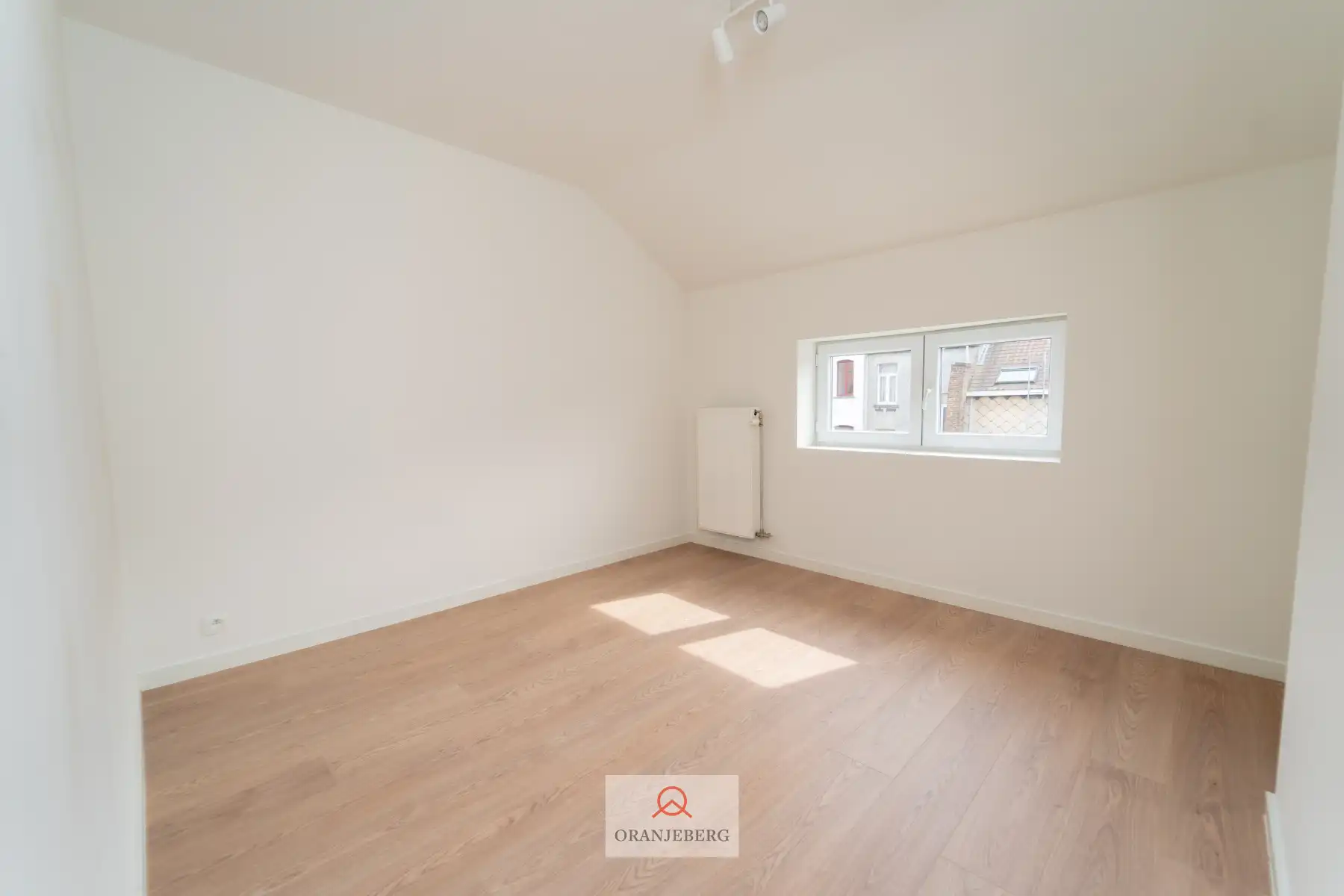 Woning met 4 slaapkamers en tuin foto 24