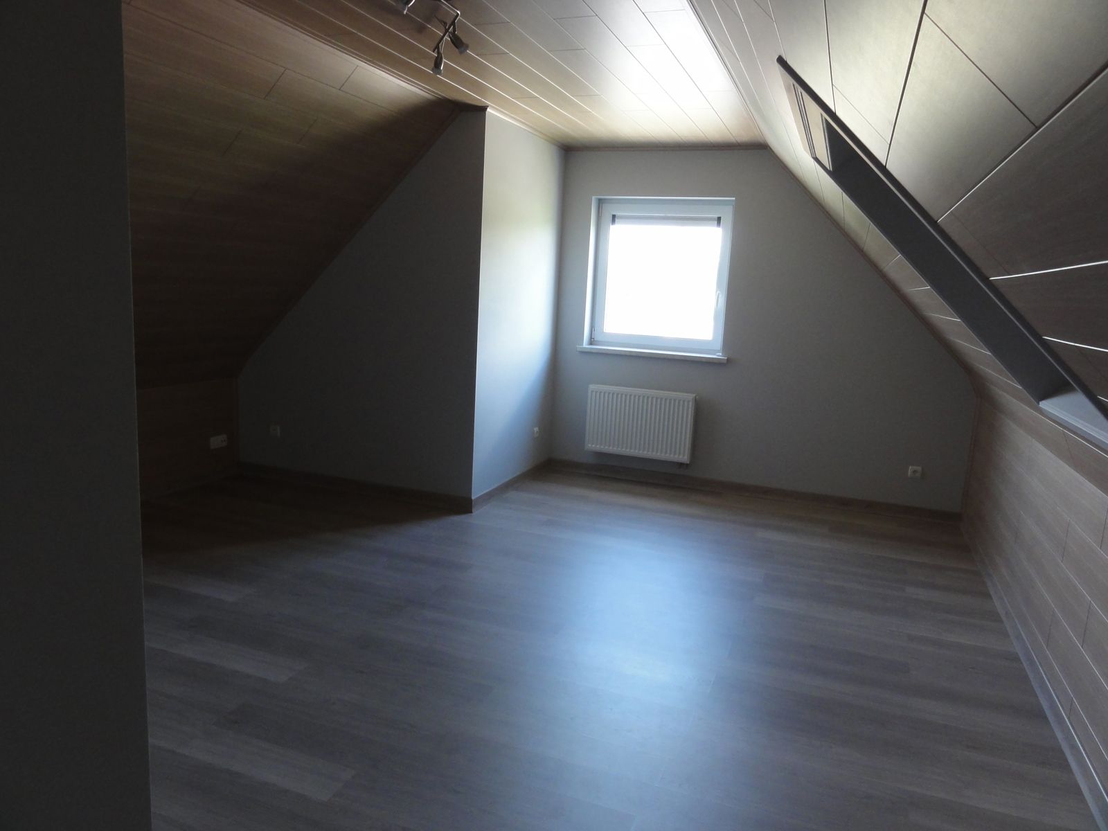 Instapklaar duplexapp. met 2 slaapkamers in Lede foto 17