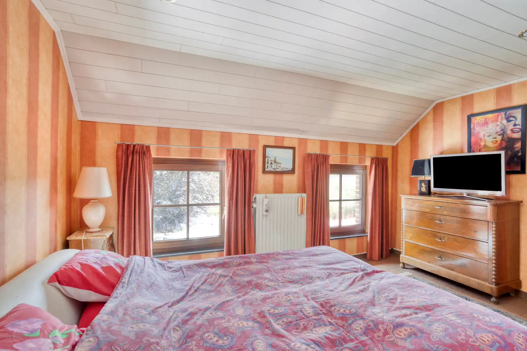 Karaktervolle woning met bouwgrond op perceel van 2.368 m²  foto 17