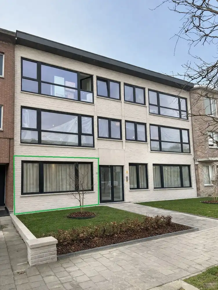 Luxueus appartement met 2 slpk en terras + tuin te Berchem foto 3