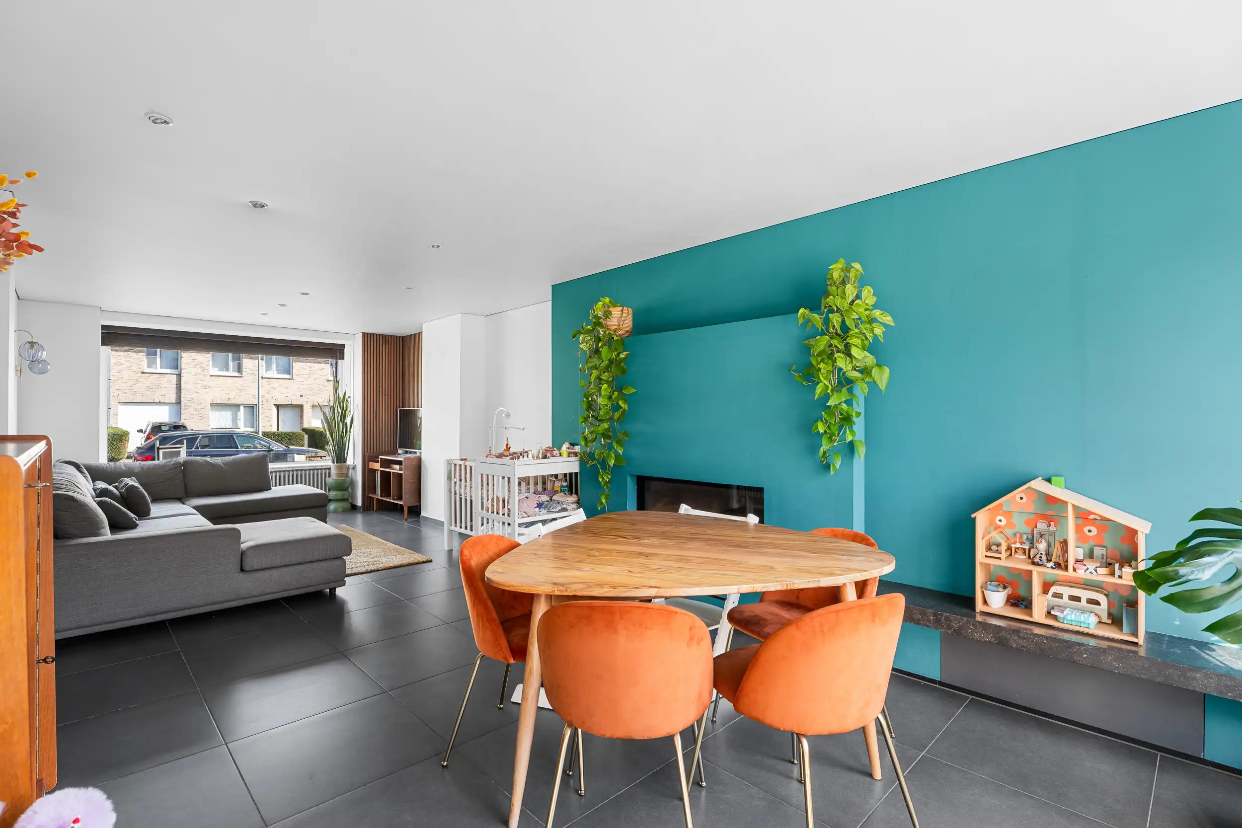 Ruime gezinswoning met 5 kamers op topligging foto 3