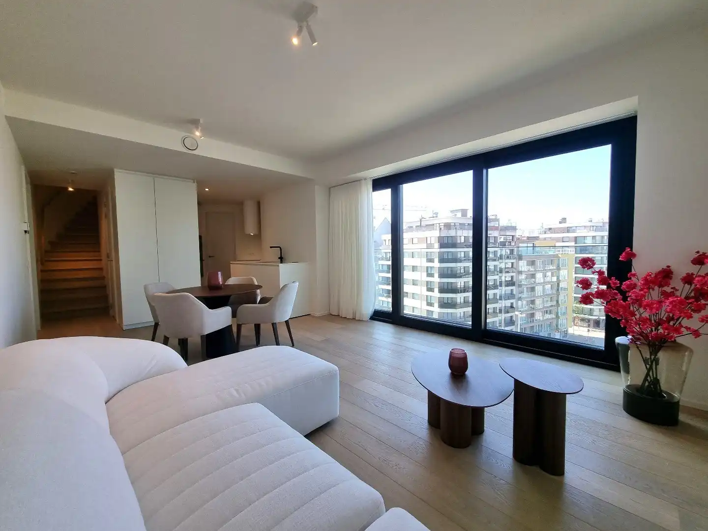 Uniek aanbod: duplexappartement in de prestigieuze Heldentoren foto 5