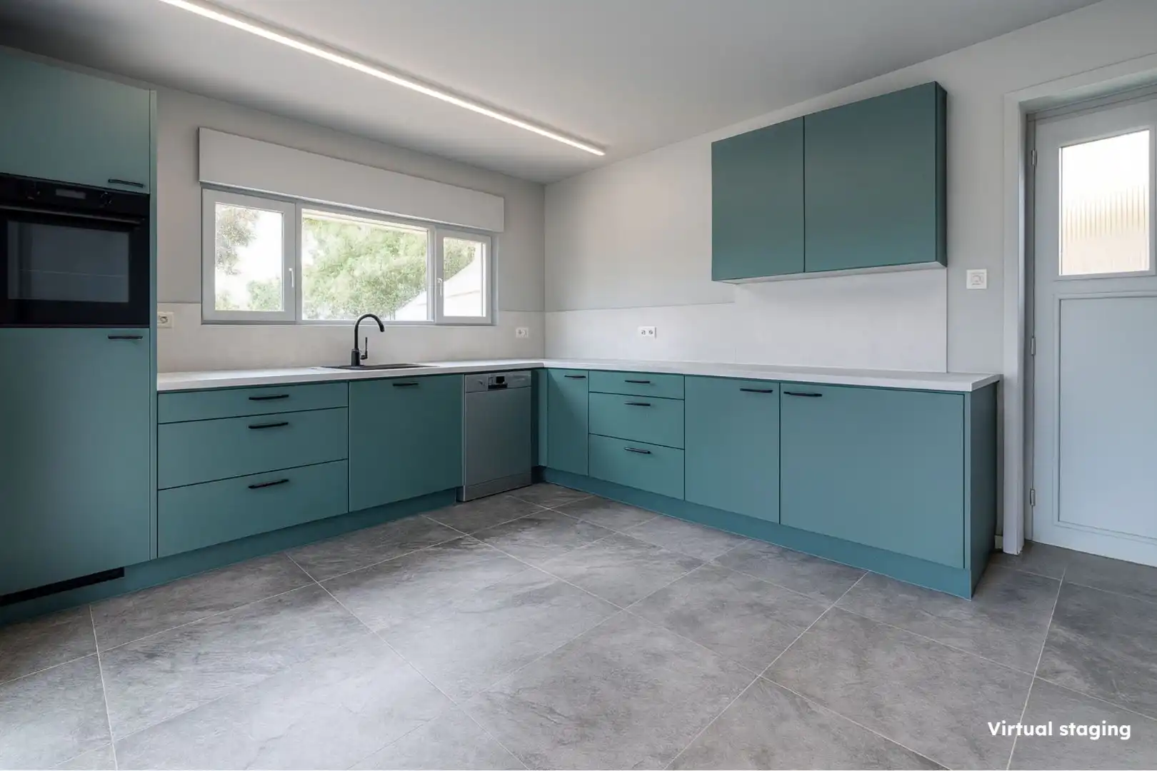 Woning met een enorm potentieel aan bruikbare oppervlakte op 1441m². foto 8