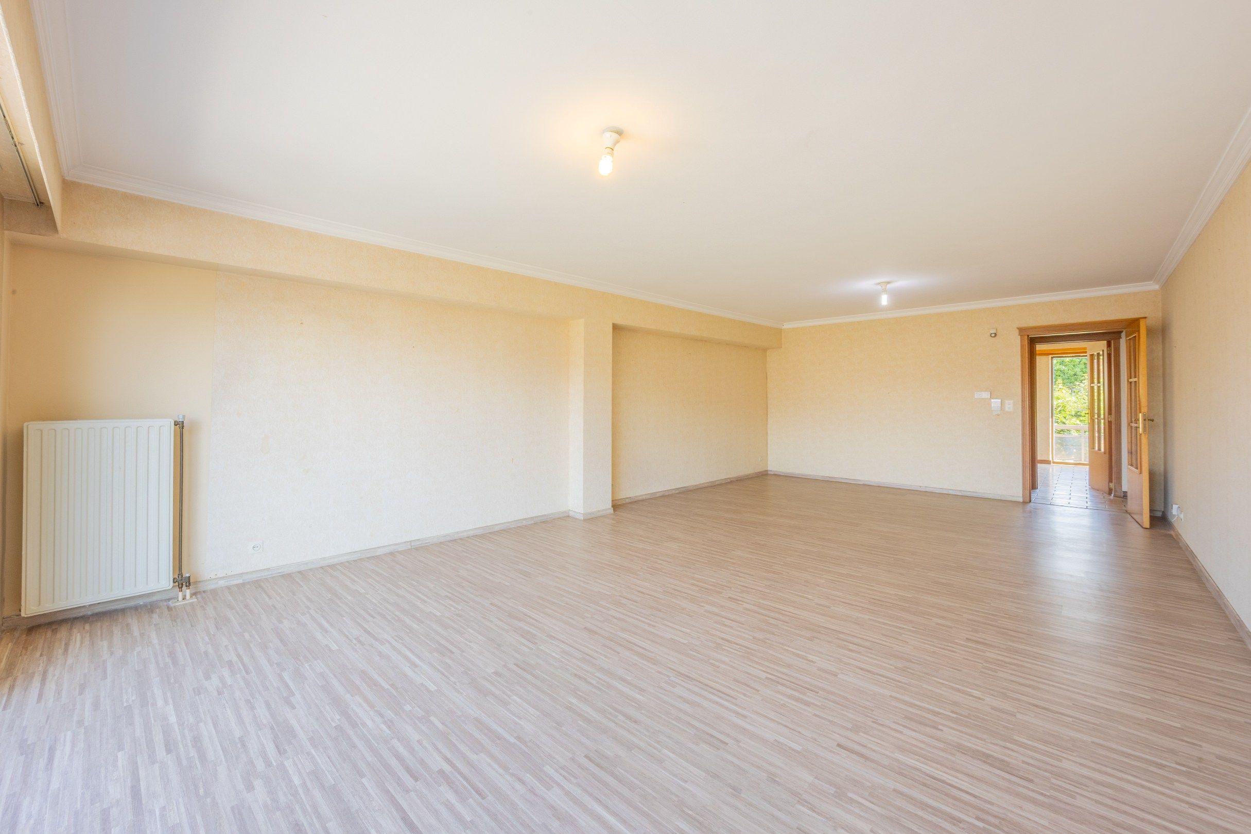 RUIM APPARTEMENT MET 2 SLAAPKAMERS OP TOPLOCATIE foto 4