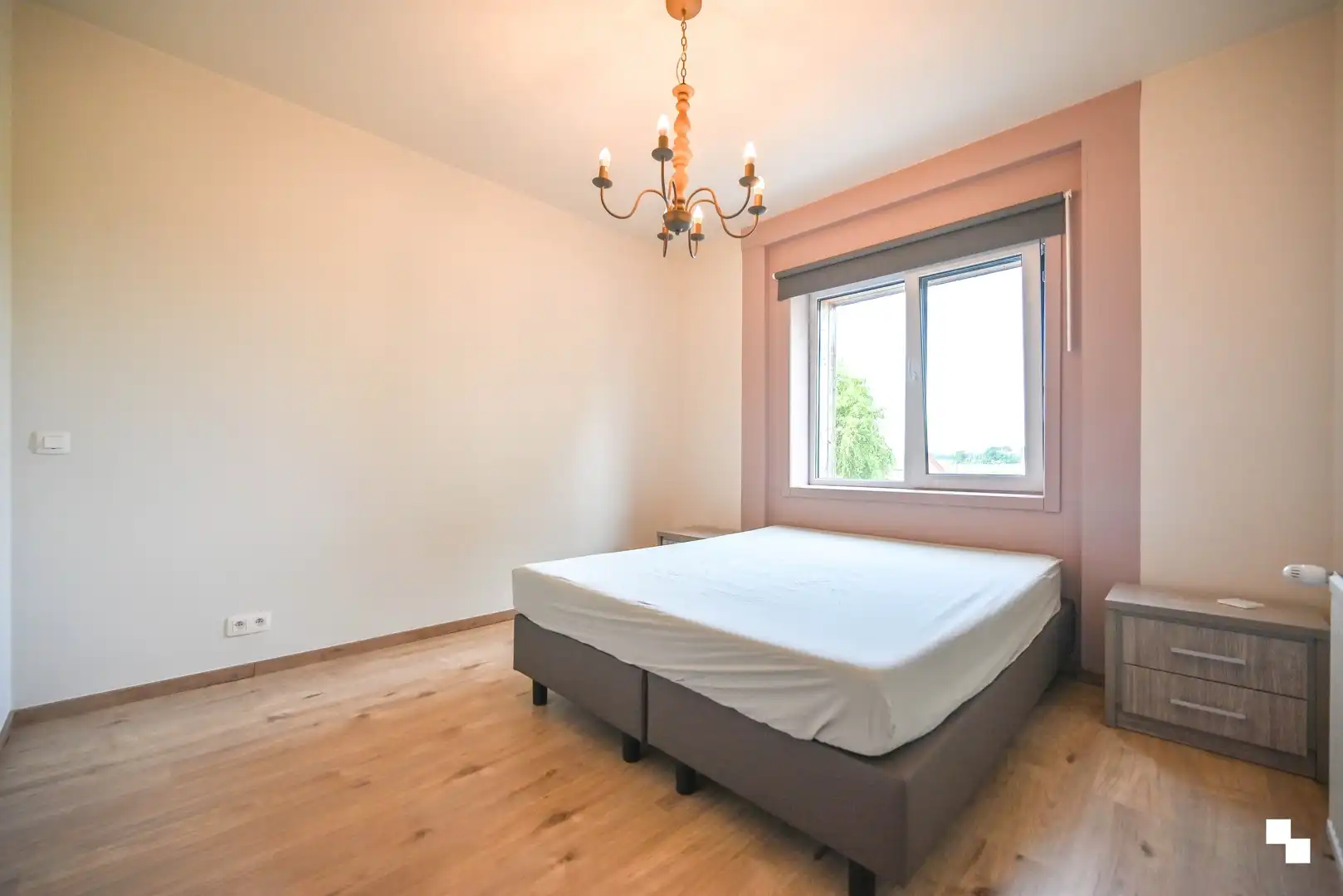 Gerenoveerde energiezuinige halfopen bebouwing foto 12