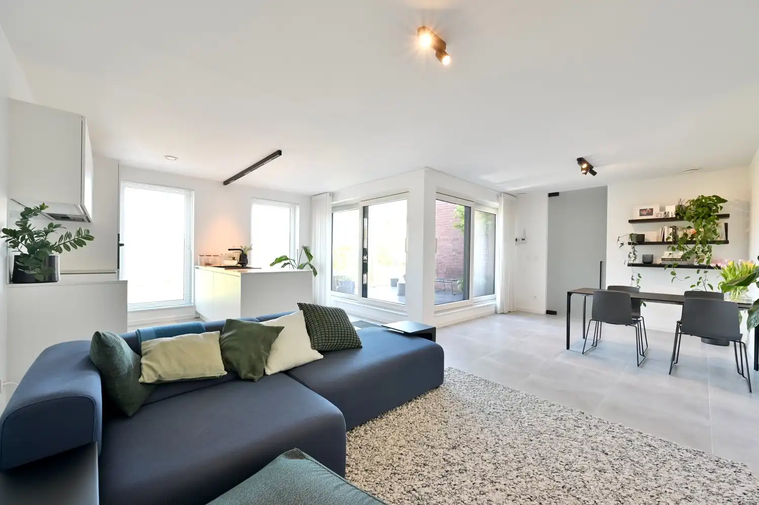 Stijlvol en energiezuinig appartement met 2 slaapkamers en groen uitzicht foto 7