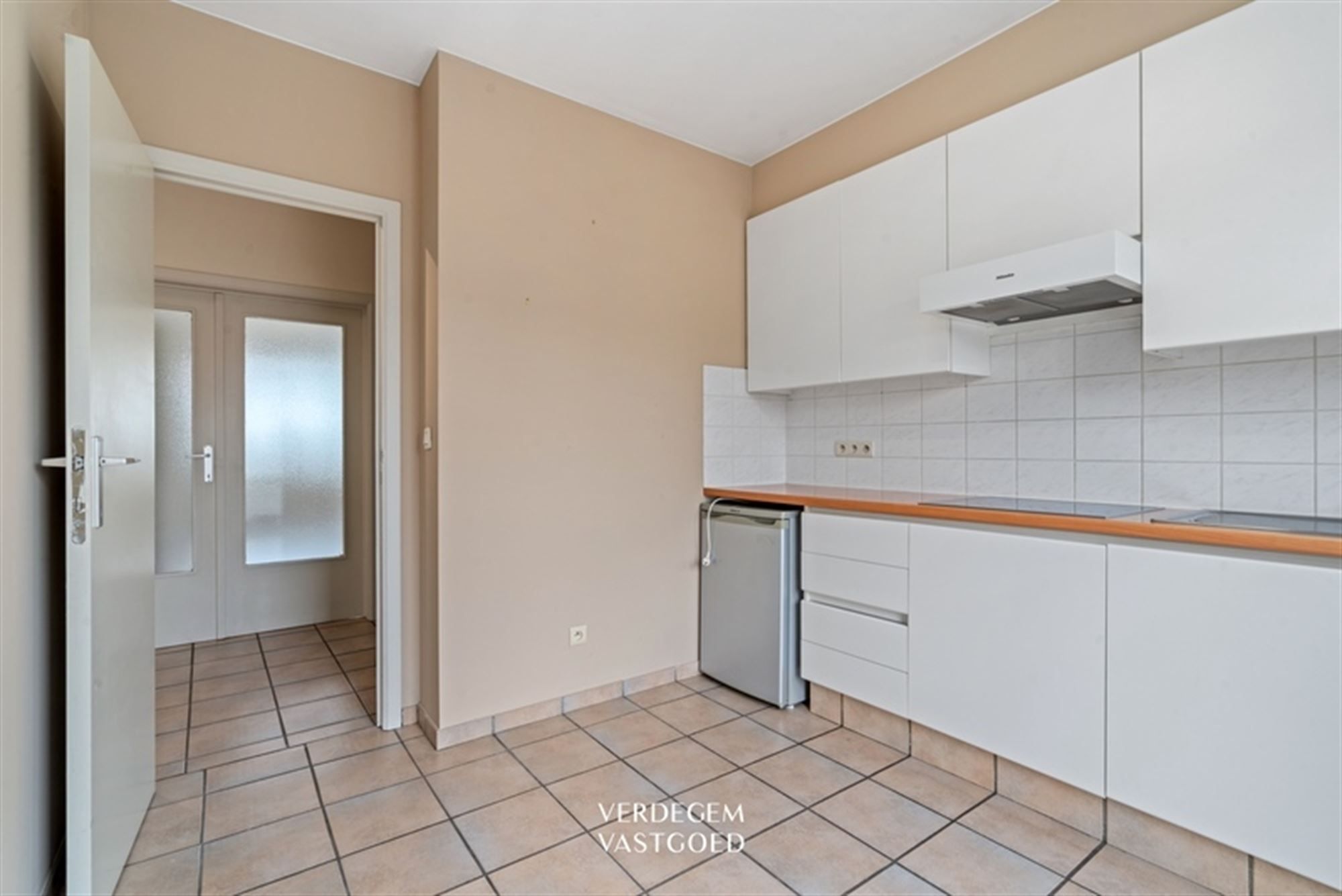 Instapklaar en energiezuinig appartement met 2 slaapkamers, groot terras en garage foto 8