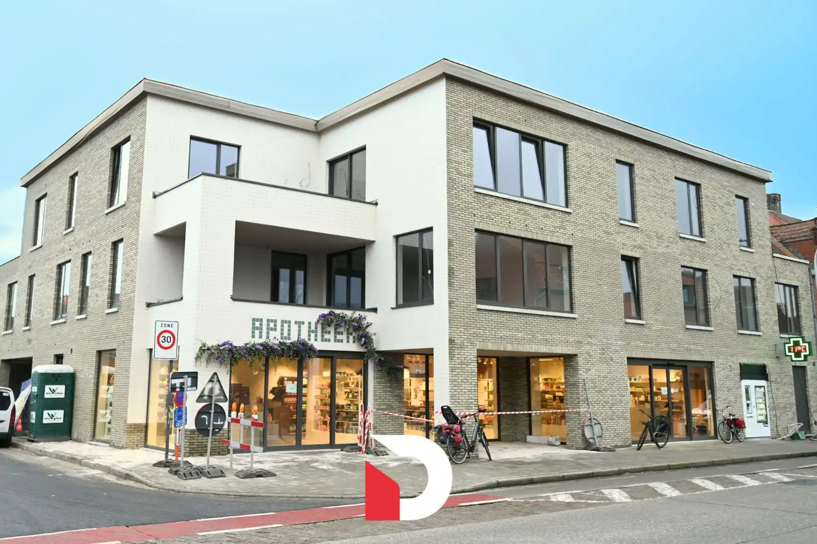 Modern nieuwbouwappartement met drie slaapkameres in het groene Assebroek, op fietsafstand van het centrum van Brugge foto {{pictureIndex}}