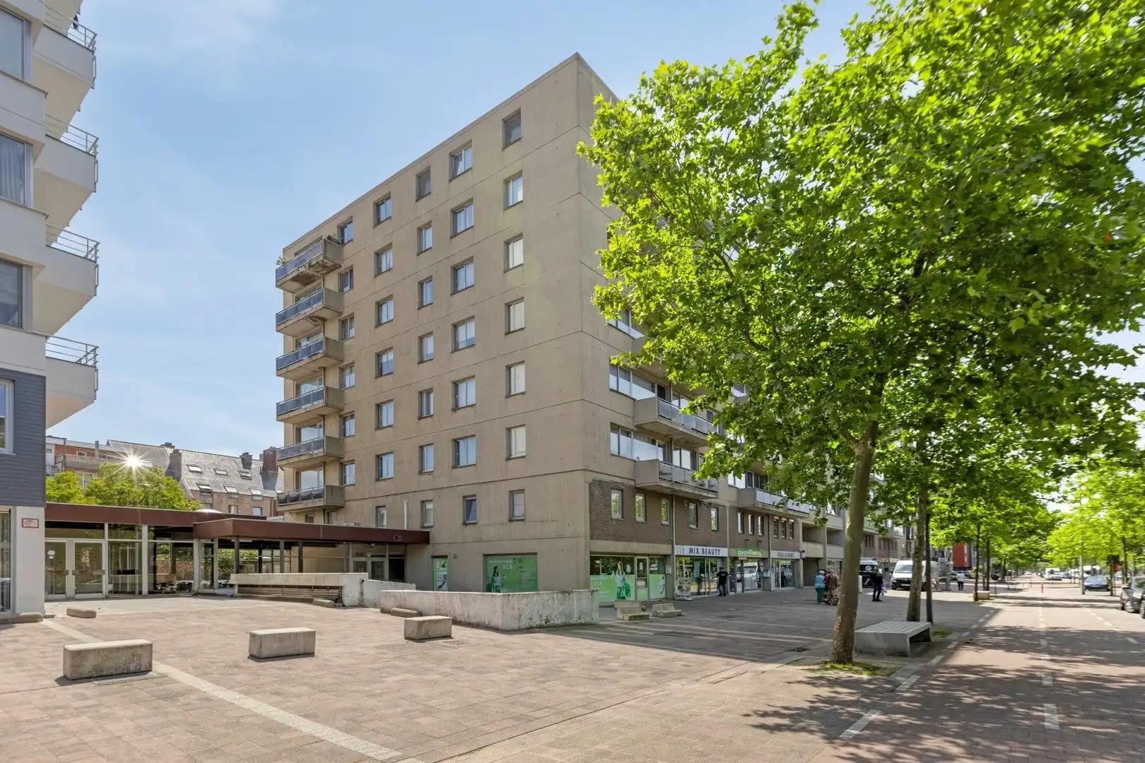 Appartement met 3 slaapkamers te huur in centrum Genk foto {{pictureIndex}}
