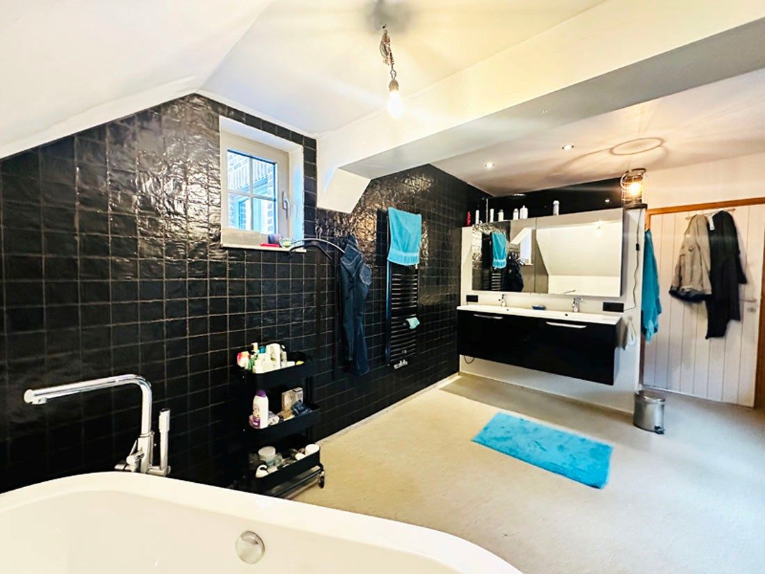 Tijdloze villa in pastorijstijl te Paal foto 16