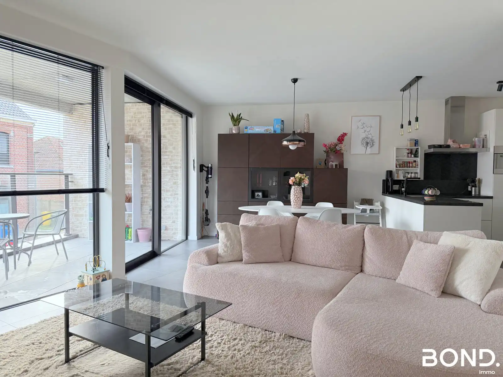 Instapklaar 2-slaapkamerappartement foto 4