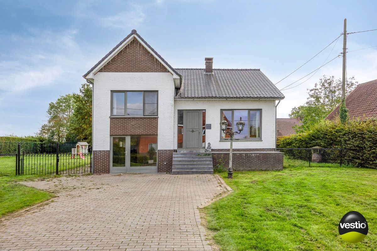 RUSTIG GELEGEN SPLIT LEVEL WONING OP 21A10CA TE KORTESSEM. foto 33