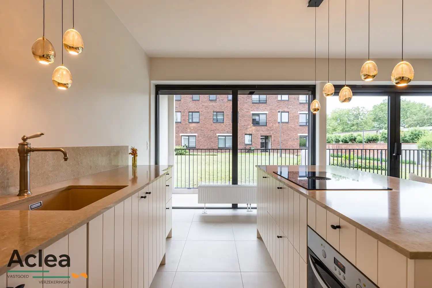 Hoogwaardig afgewerkt appartement met garage en ruim terras foto 9