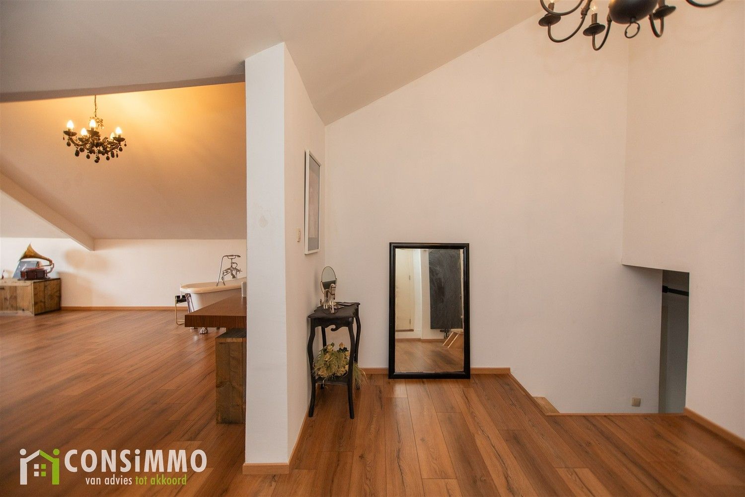 Karaktervolle, charmante woning met 4 slaapkamers in Maasmechelen-Opgrimbie foto 37