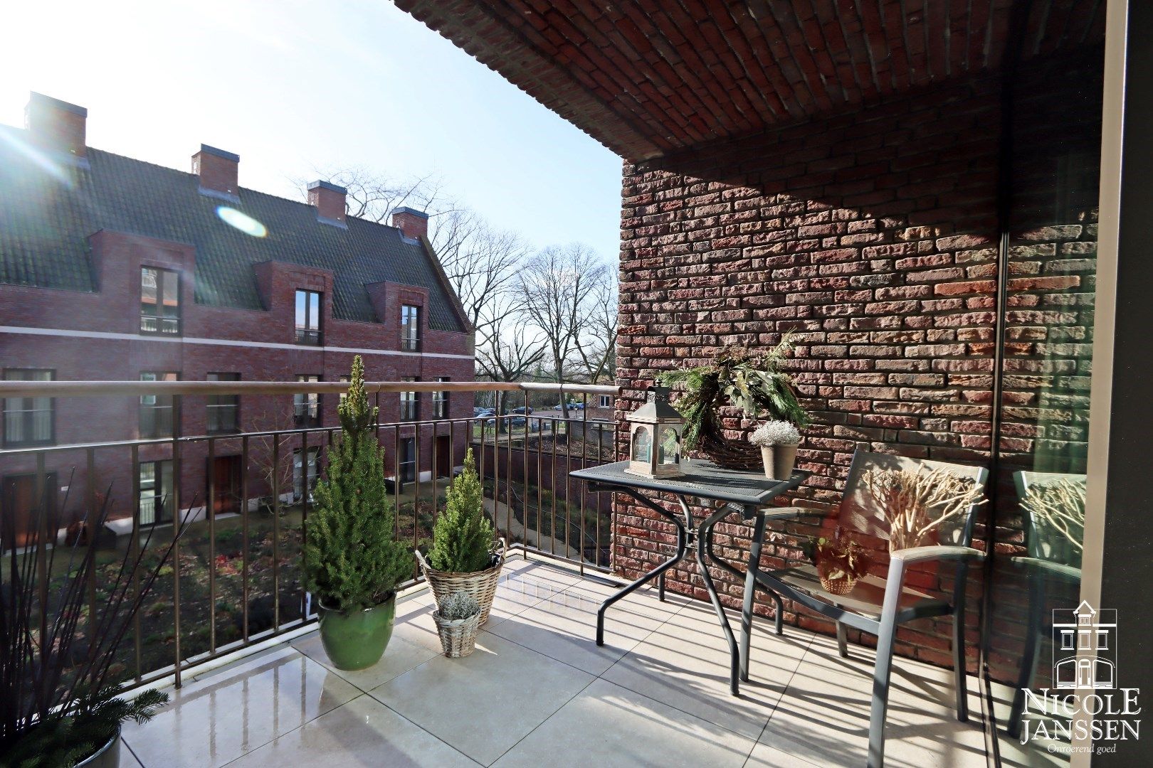 Instapklaar nieuwbouw appartement met twee slaapkamers en mooi terras foto 16