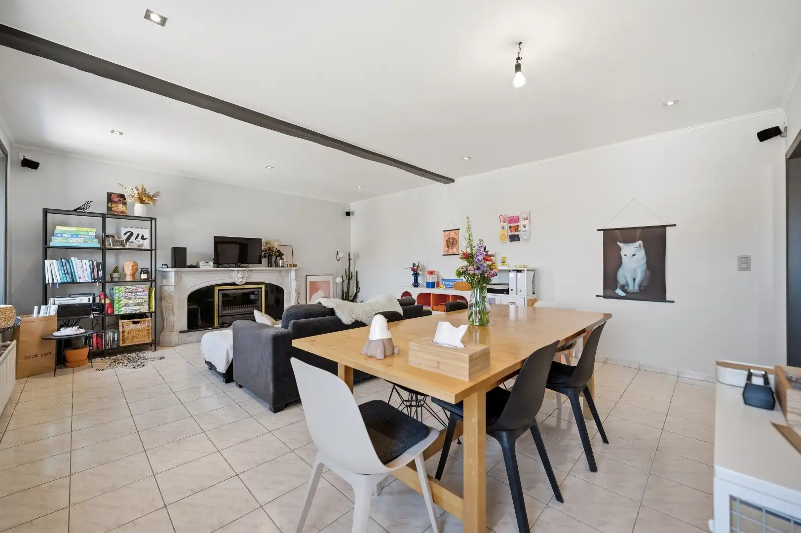 Ruime instapklare duplex met 3 slpks en praktijk- / hobbyruimte van 55m² foto 9