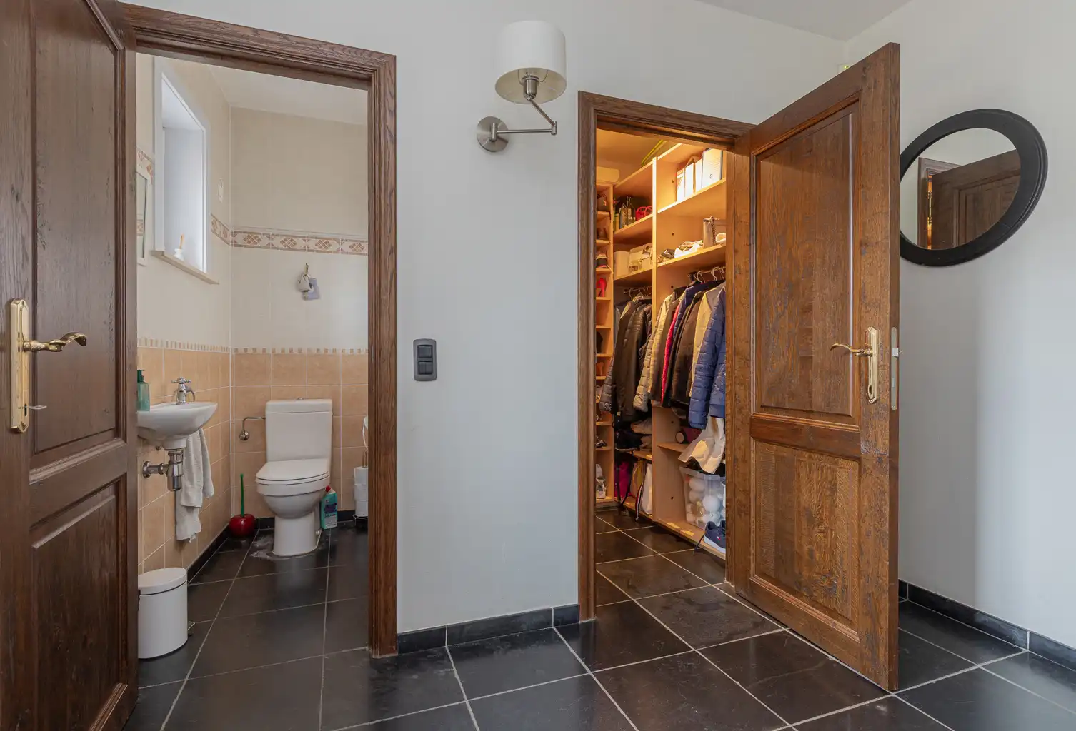 KARAKTERVOLLE WONING MET APPARTEMENT foto 3