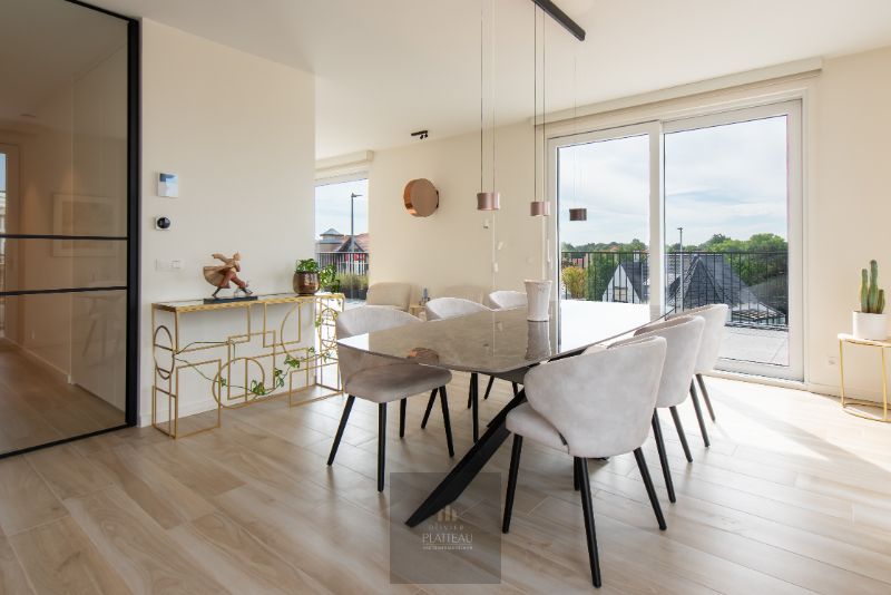 Recent luxe penthouse-appartement met 3 slaapkamers. foto 9