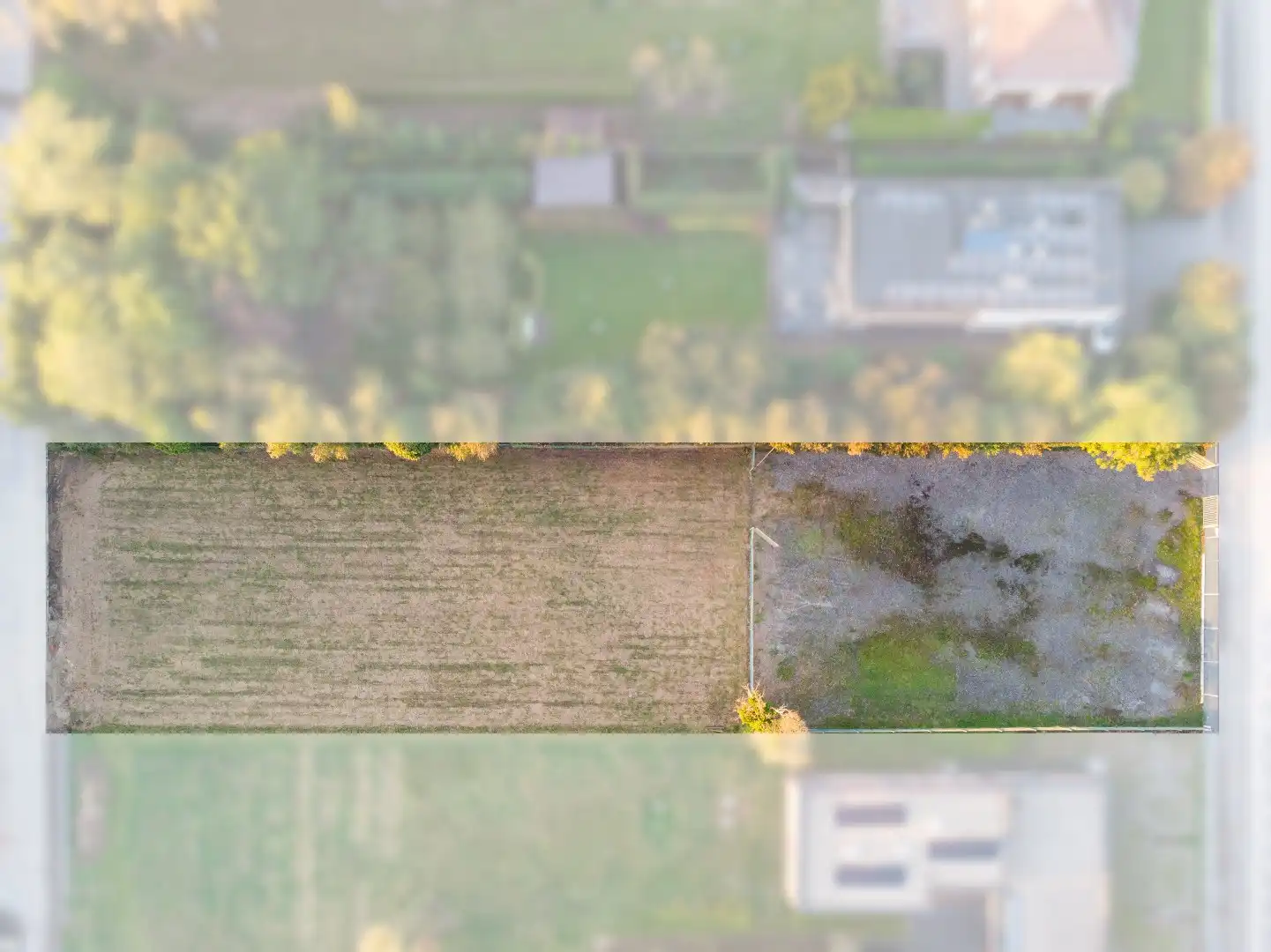 UPDATE: Residentieel gelegen stuk bouwgrond van 1500m² met aanpalend stuk groenzone van 1000m² foto 4