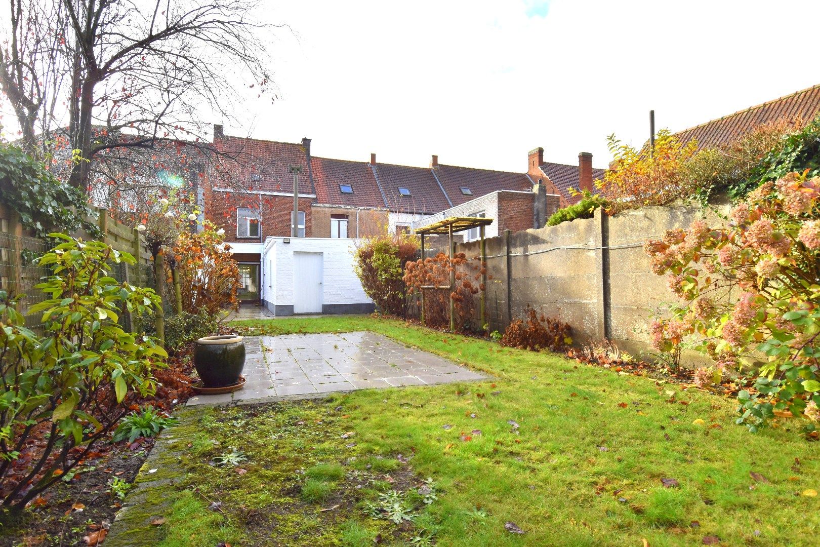 Sfeervolle gezinswoning met 4 slaapkamers, garage én tuin te koop in Kuurne-centrum foto 17