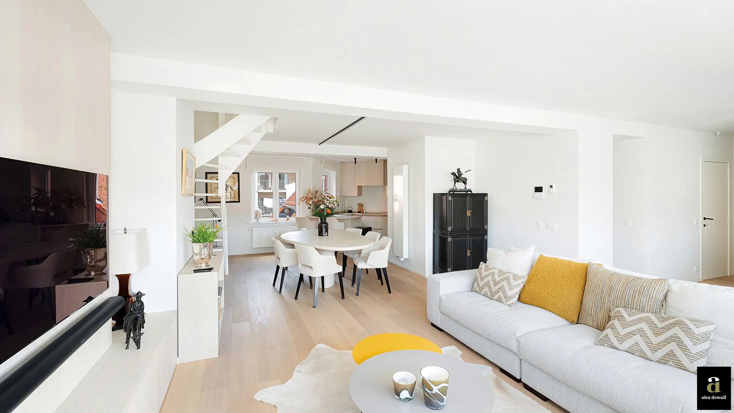 Instapklare duplex met 3 slpks en een groot zonneterras      foto 11