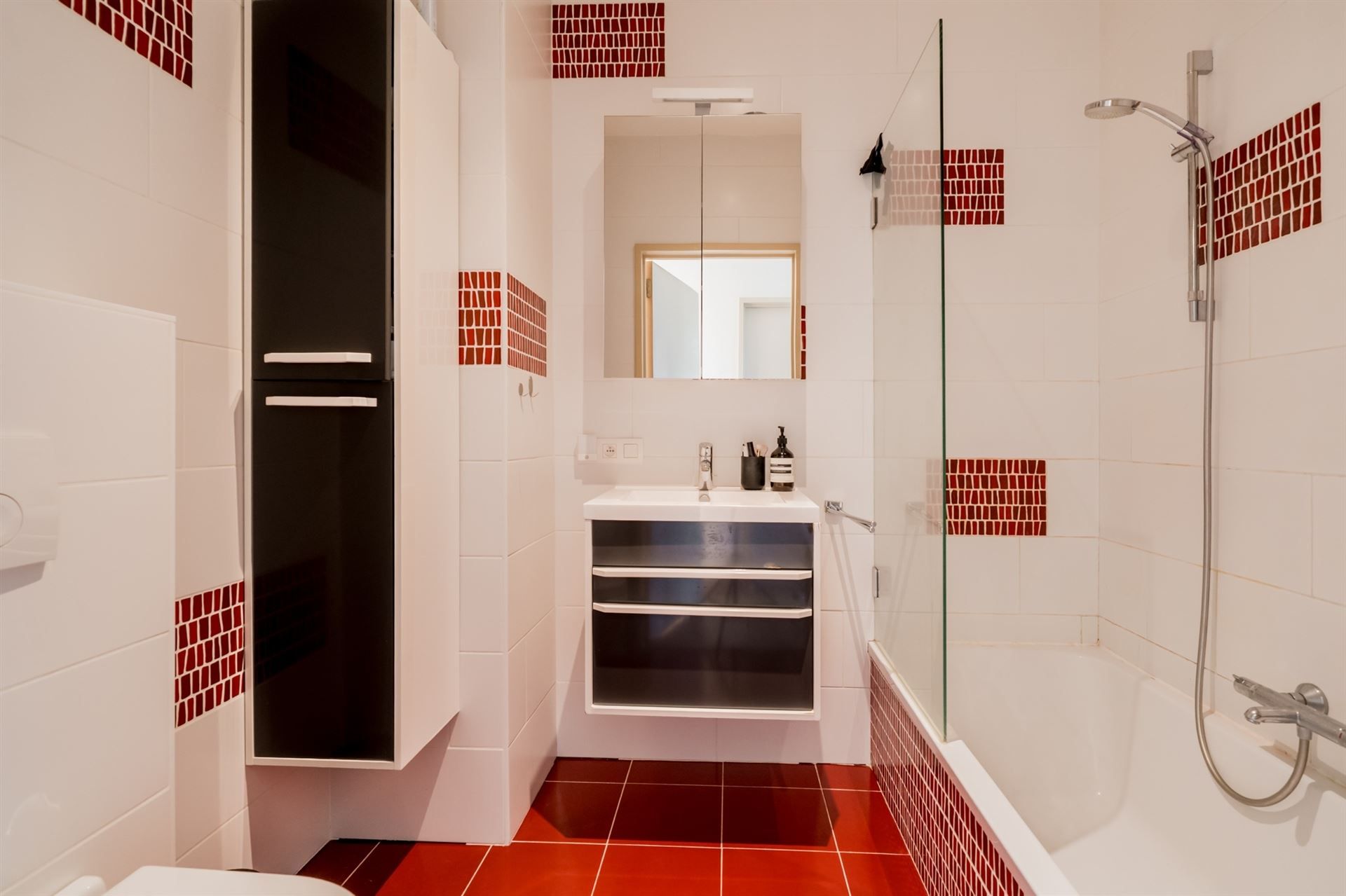 Gezellig en energiezuinig 1-slpk app met terras nabij Mechelen-centrum foto 11