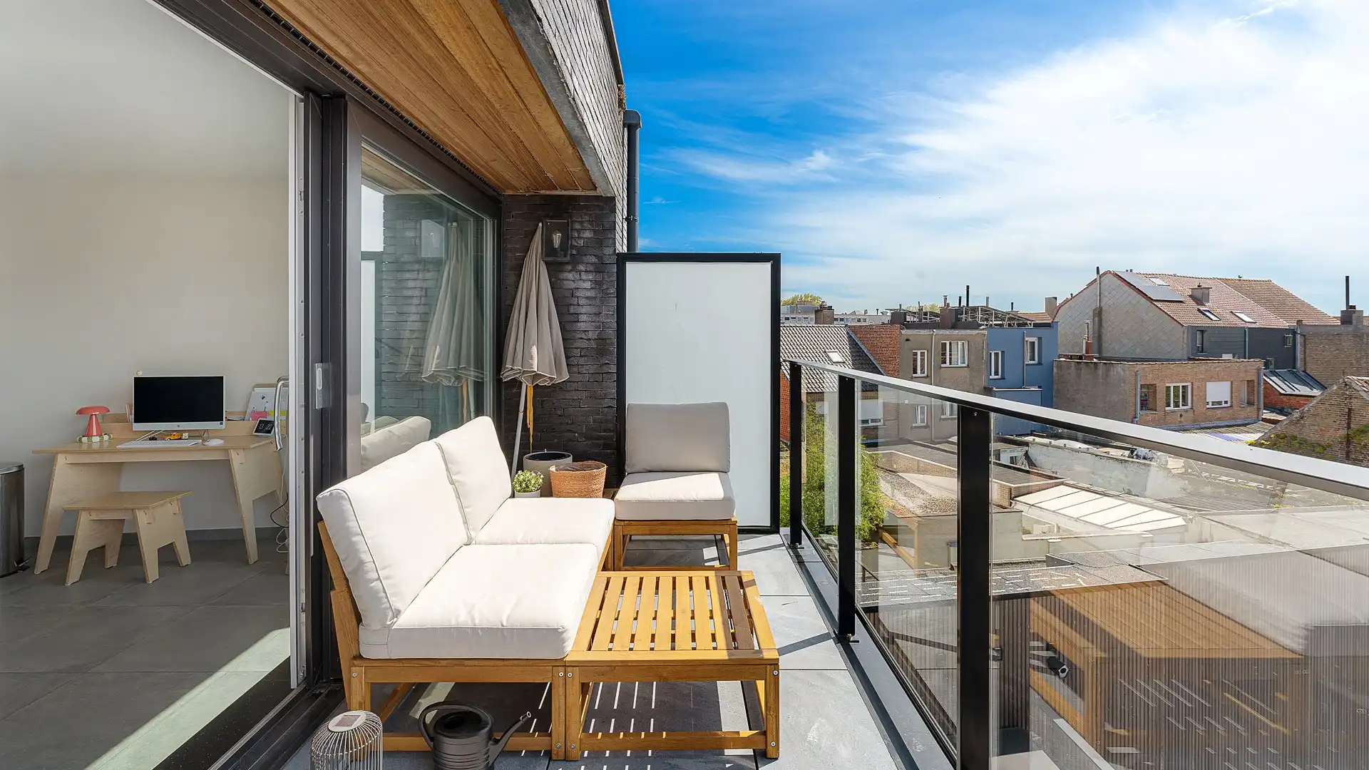 Subliem appartement met heerlijk zonneterras te Heist foto 2