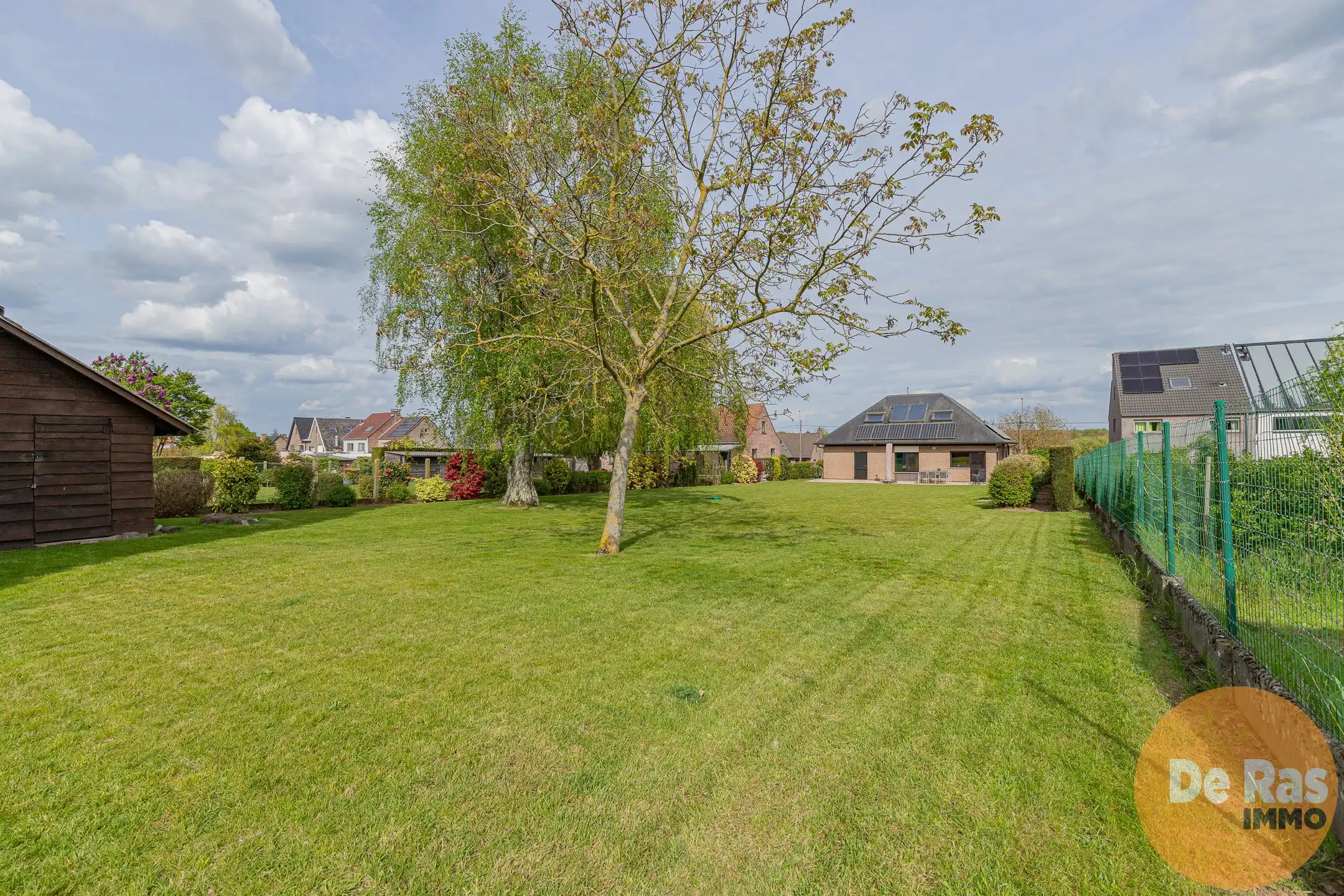 HEKELGEM –Mooie villa met 4 slaapkamers en schitterende tuin foto 22