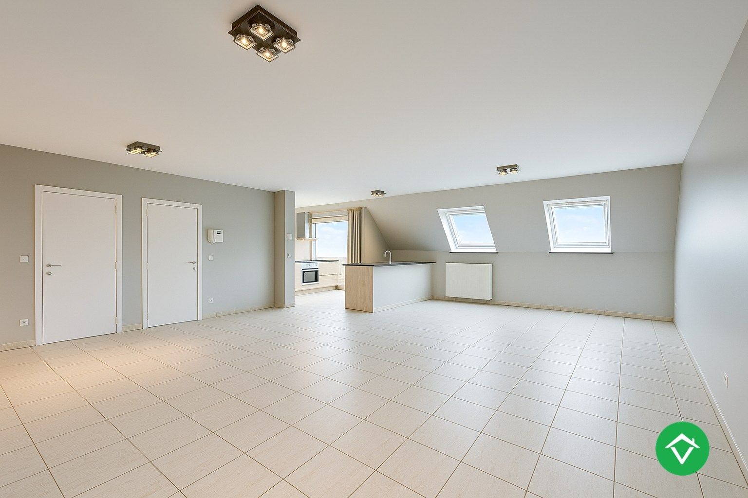 Appartement met 3 slaapkamers en garage te Houthulst  foto {{pictureIndex}}