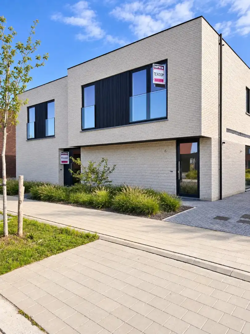 Project Monica Vancloosterstraat 6 - 8800 Roeselare