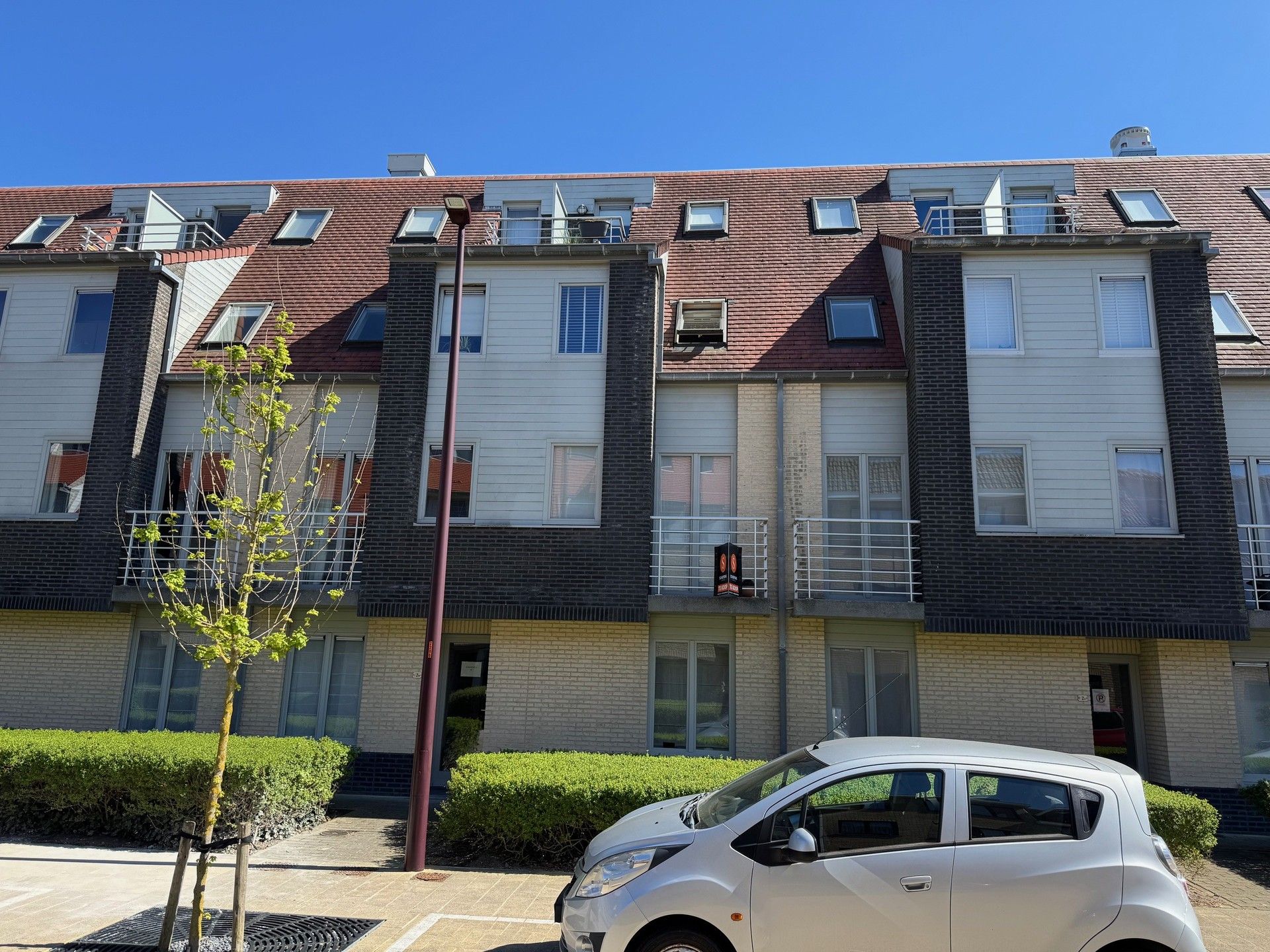 ()=>{if(producerUpdateValueVersion(node),producerAccessed(node),node.value===ERRORED)throw node.error;return node.value} Mispelburgstraat 2B/0103 - 8420 De Haan