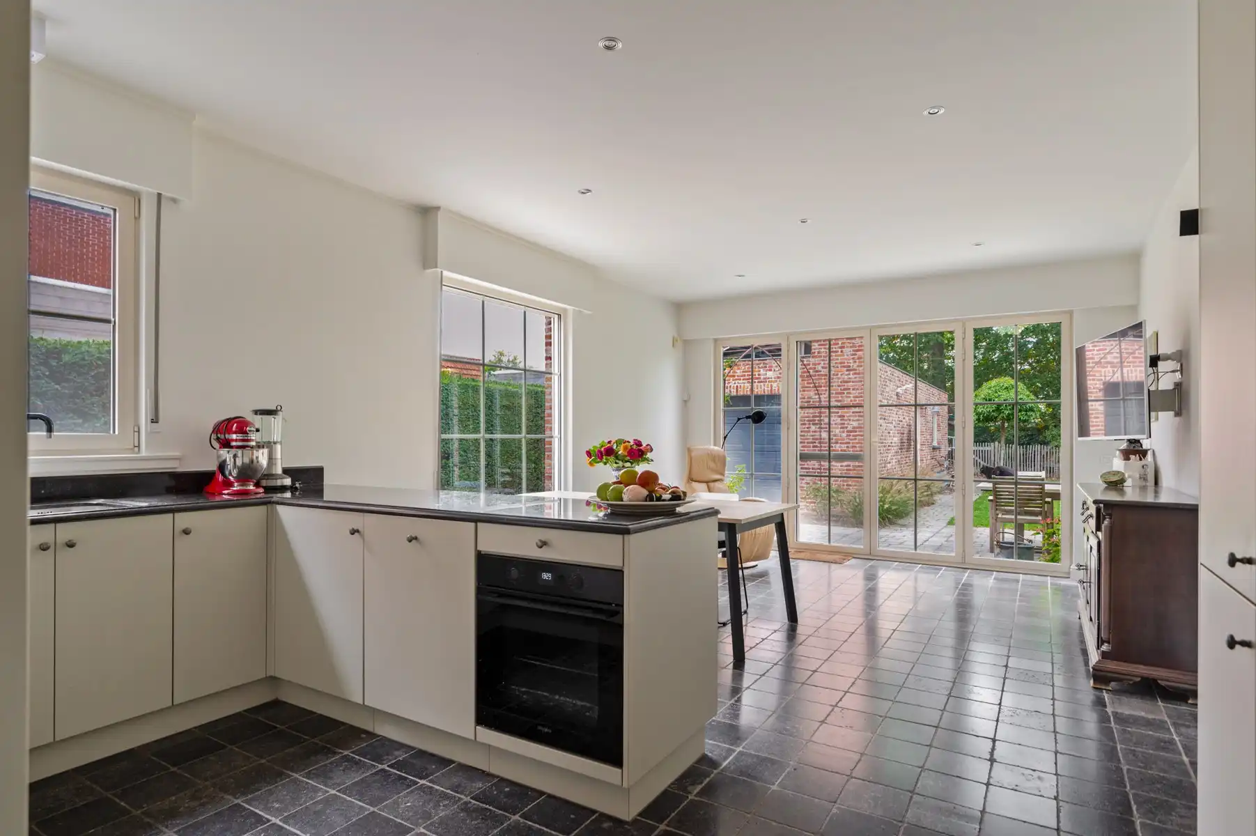 Uitstekend gelegen en energiezuinige woning foto 7