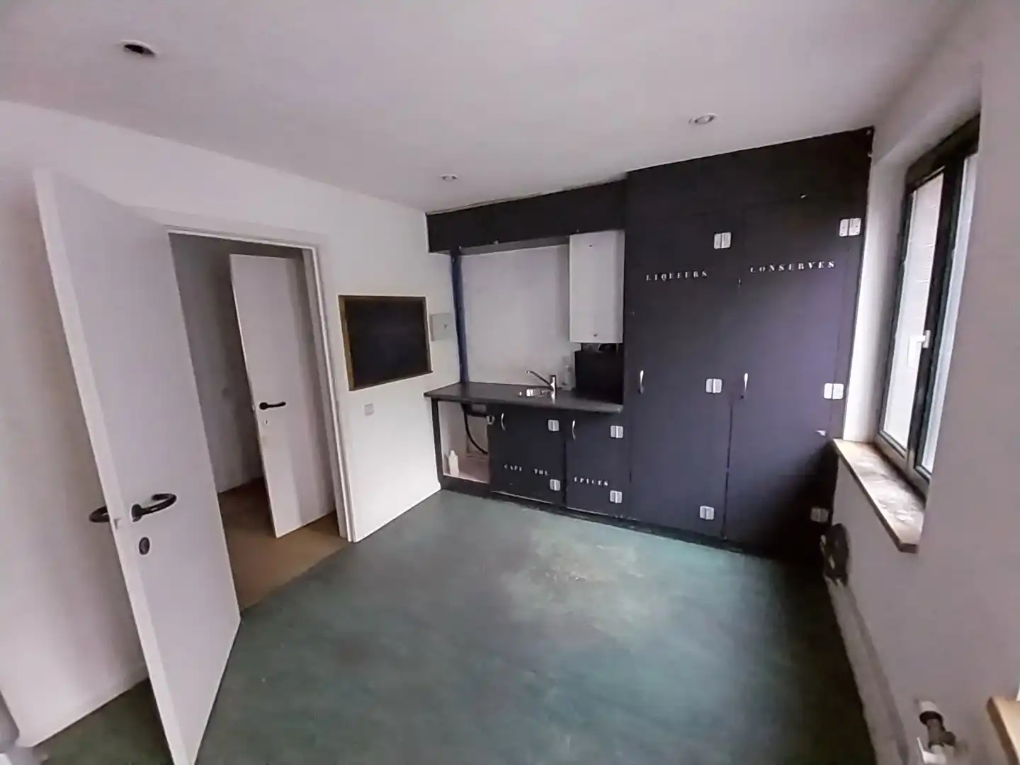 Handelspand te huur in het hippe Ridderstraatje – hartje Hasselt foto 9