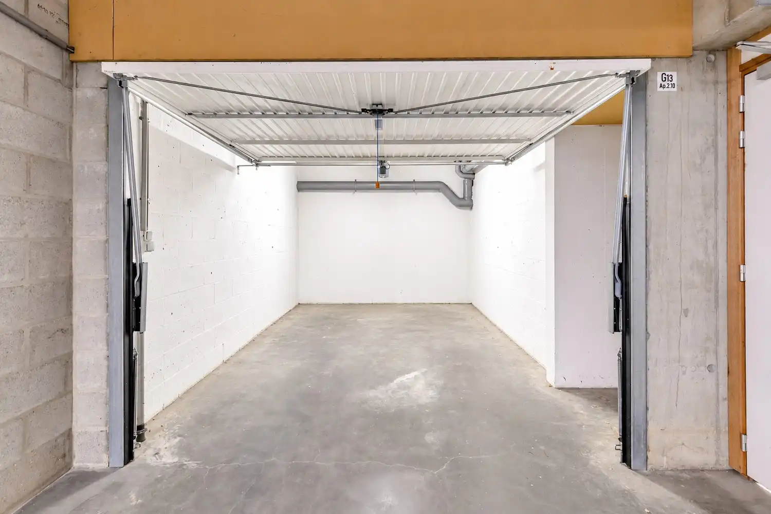 Ruim, licht en zorgeloos wonen in het hart van Lanaken! foto 32