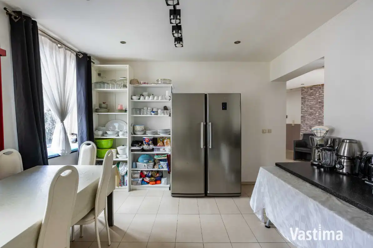 Ruime woning met twee volwaardige wooneenheden nabij centrum Aalst foto 5