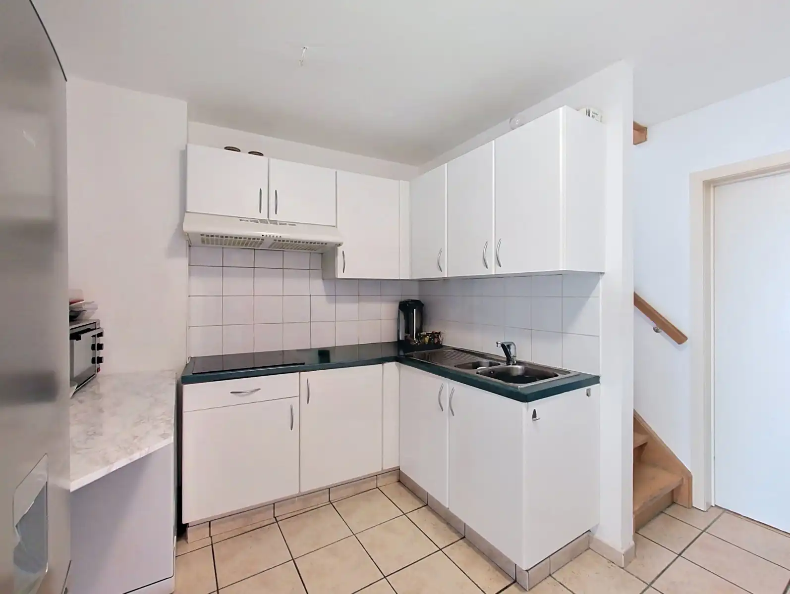 INSTAPKLARE DUPLEX MET 3 SLAAPKAMERS IN CENTRUM EDEGEM foto 4