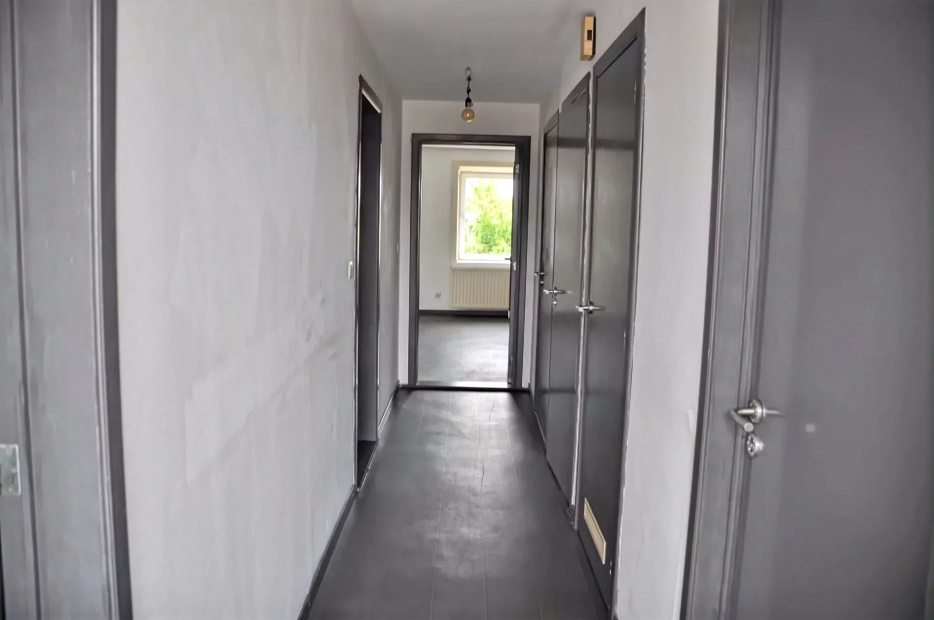 RUSTIG GELEGEN APPARTEMENT VAN 96M² MET RUIM TERRAS IN LANAKEN foto 5