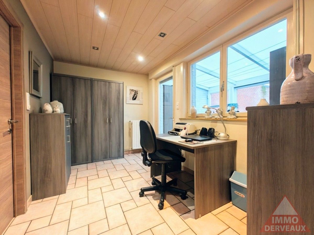 Zonnebeke - Instapklare woning met tuin en garage foto 9