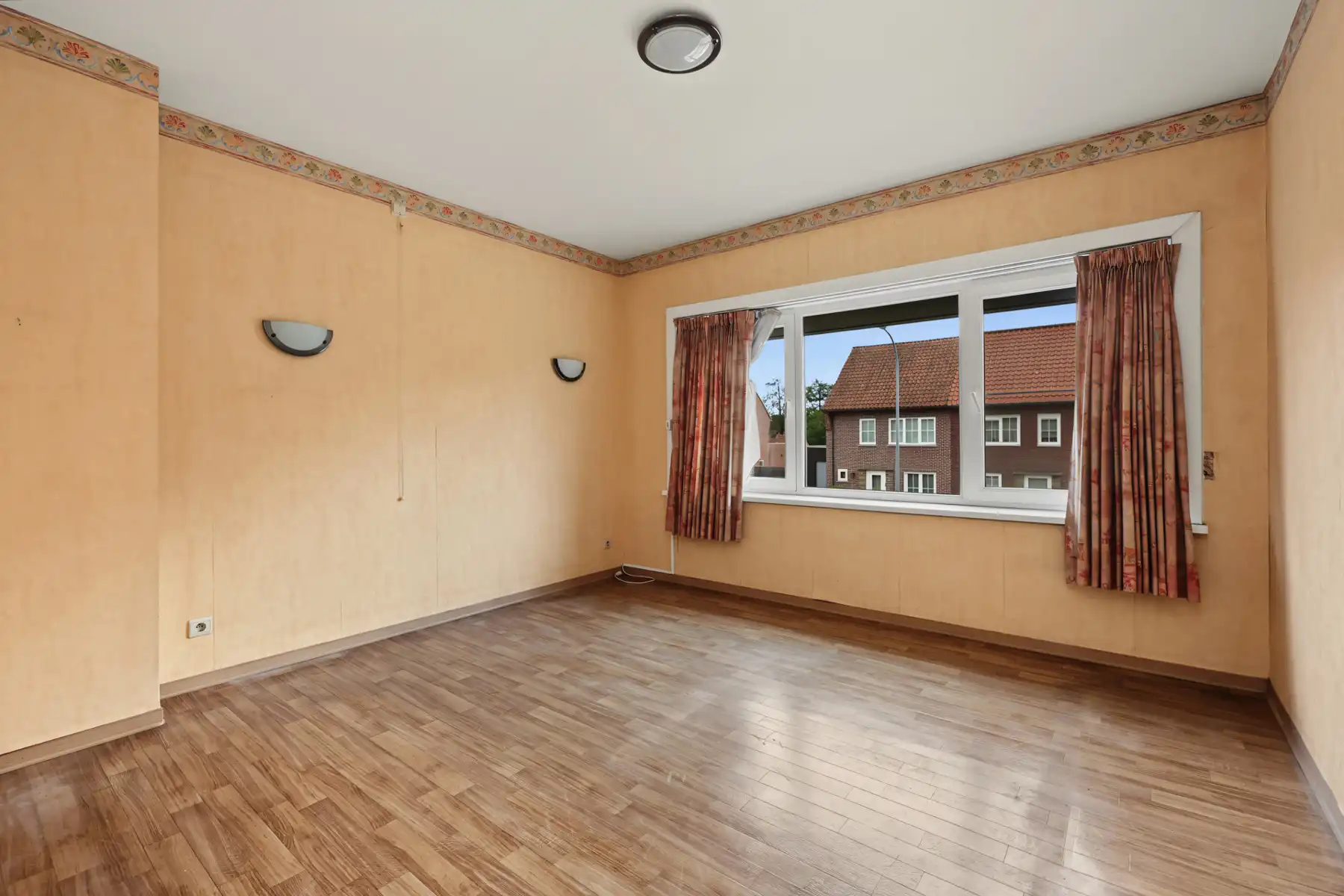Woning met 3 slaapkamers op een perceel van ca 352m² in het centrum van Merksplas foto 10