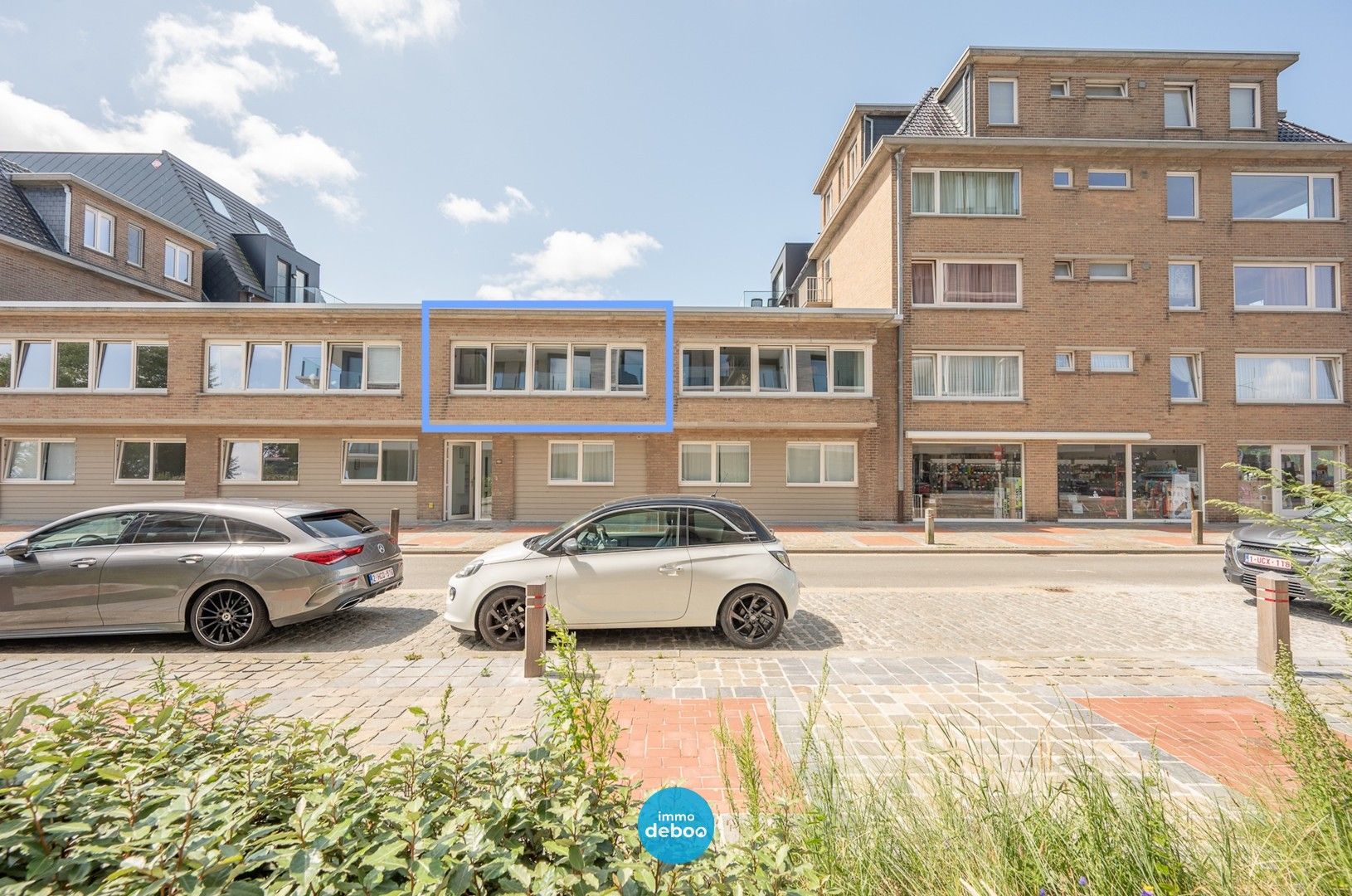 Ruime gerenoveerde studio met zijlings duinzicht foto 4