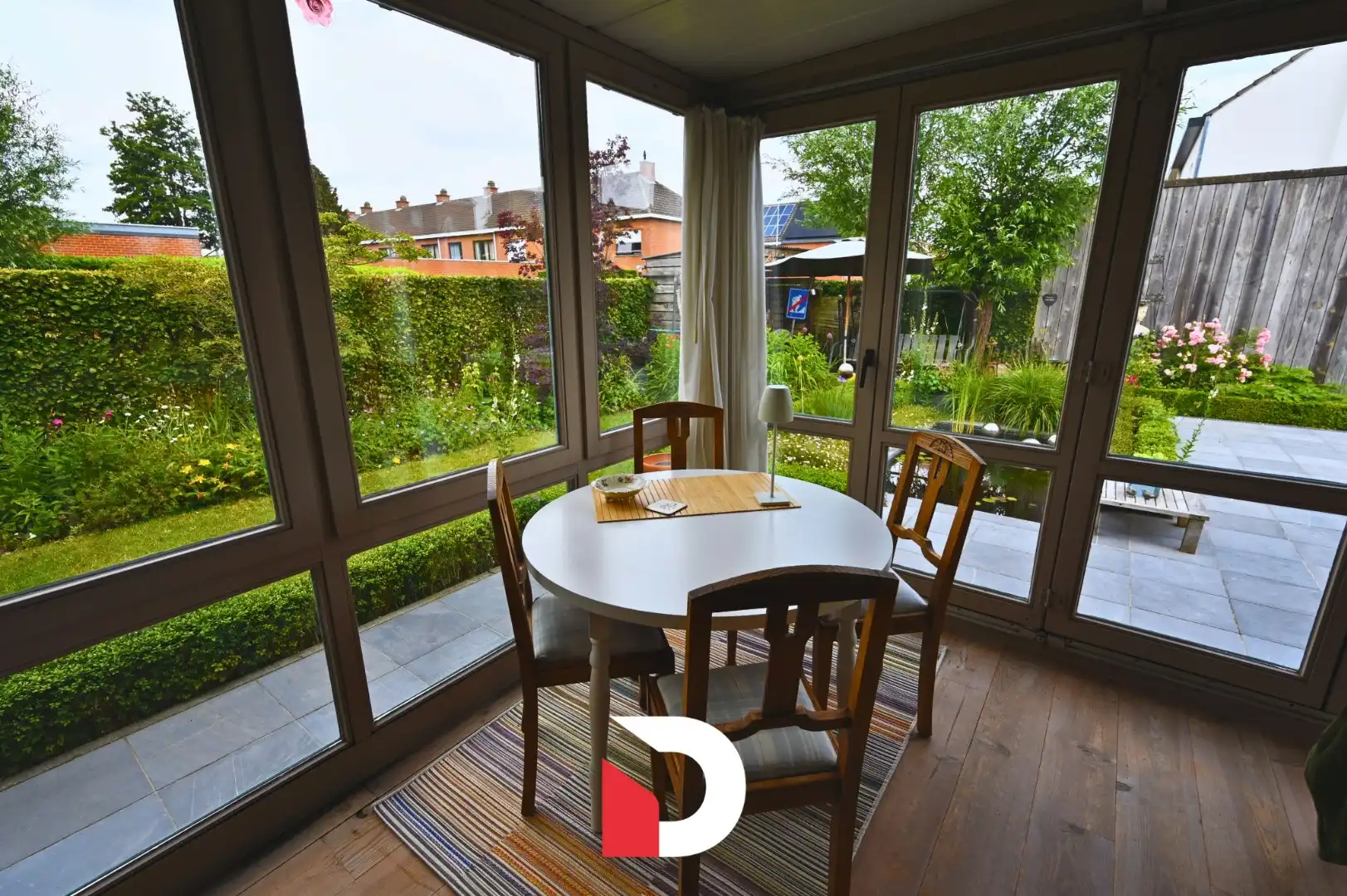 Ruime halfopen woning + apart perceel met garage op een rustige ligging te Sint-Kruis. foto 17
