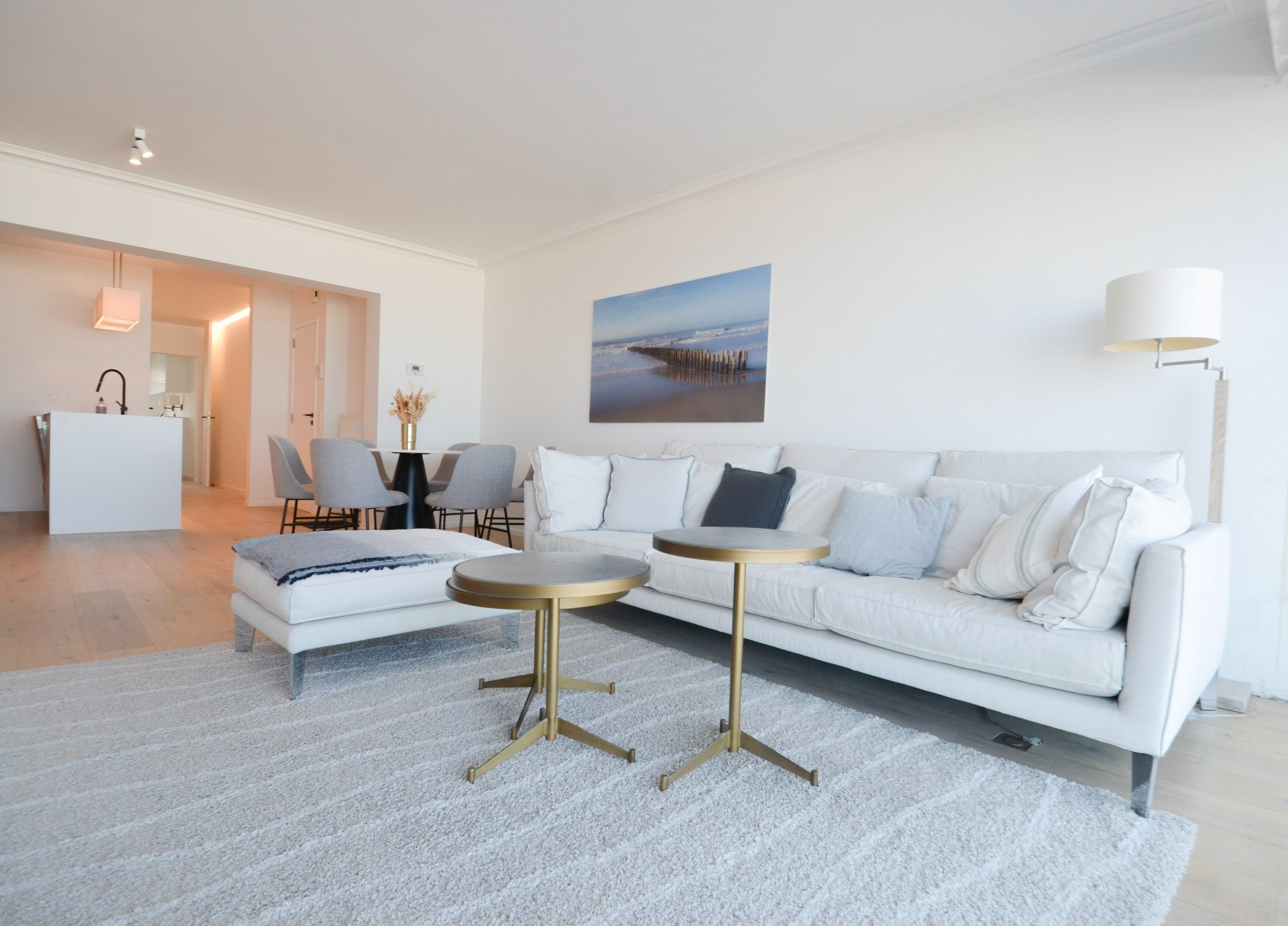 Stijlvol, recent gerenoveerd appartement met frontaal zeezicht. foto 4