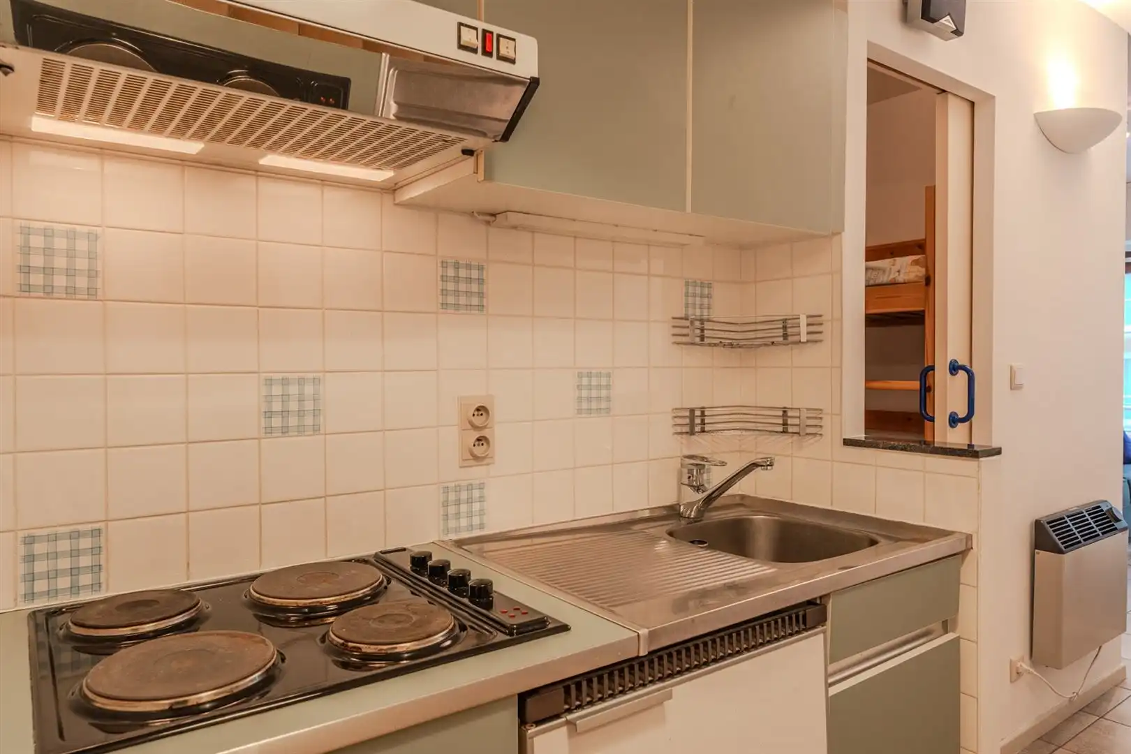 studio met lateraal zeezicht foto 16