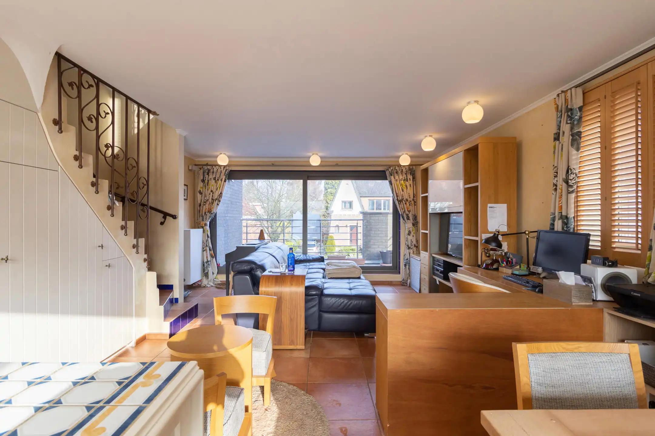 Ruim duplex appartement met 3 slaapkamers foto 2