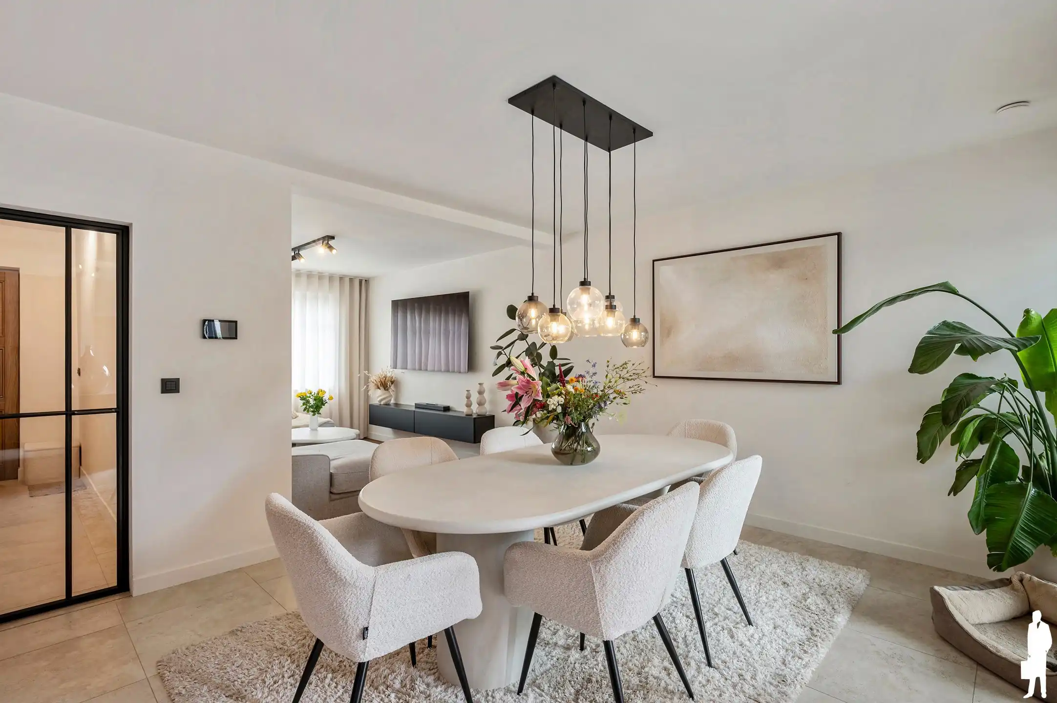 Volledig gerenoveerde woning in doodlopende straat met aangelegde tuin nabij centrum Berlaar. foto 4
