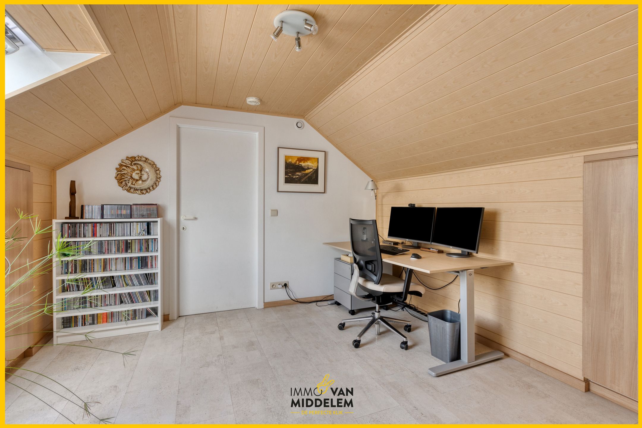 INSTAPKLARE WONING MET 3 KAMERS, BUREAU, TUIN EN GARAGE foto 14